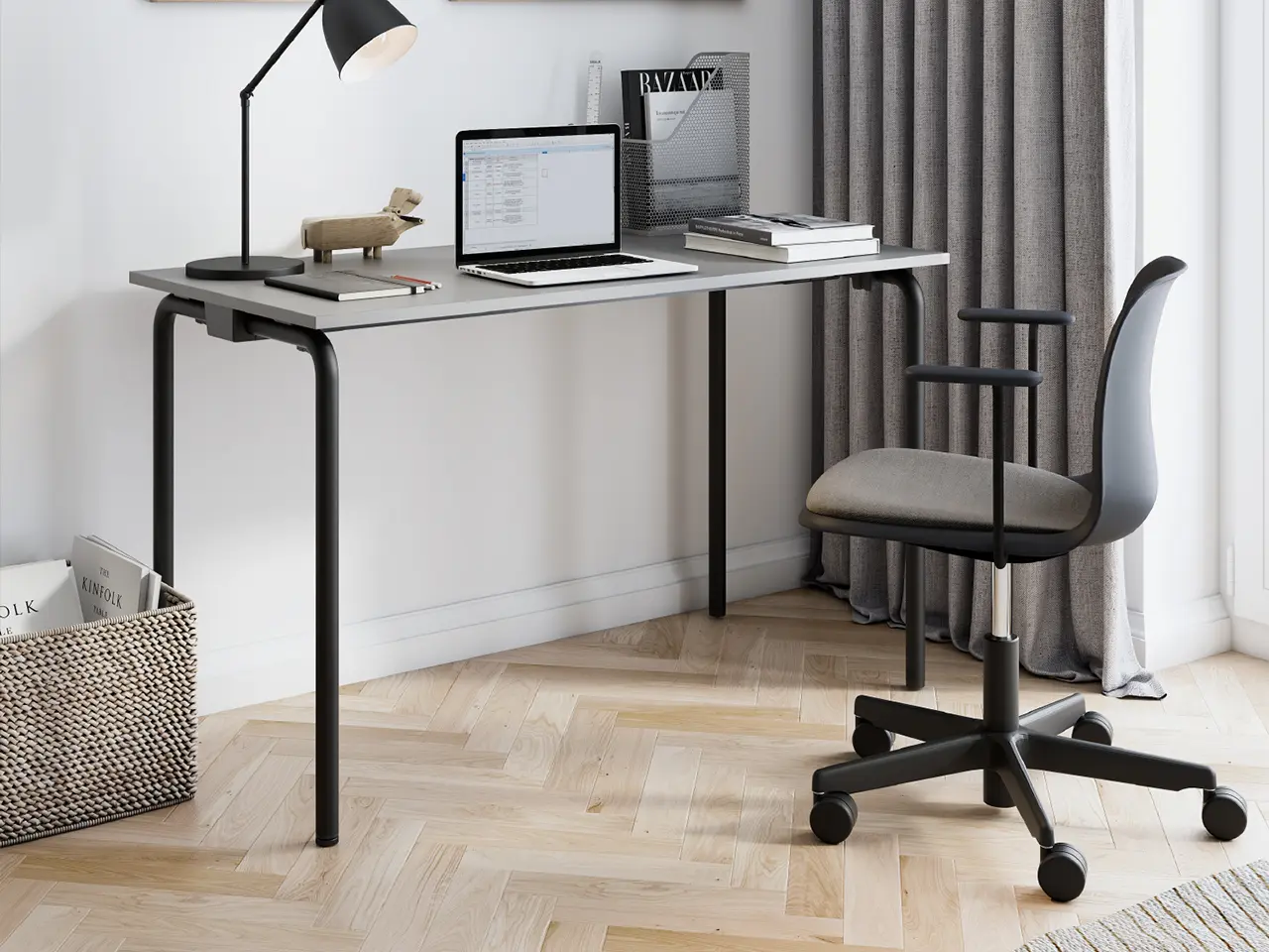 HOWE - SixE SWIVEL ARMCHAIR