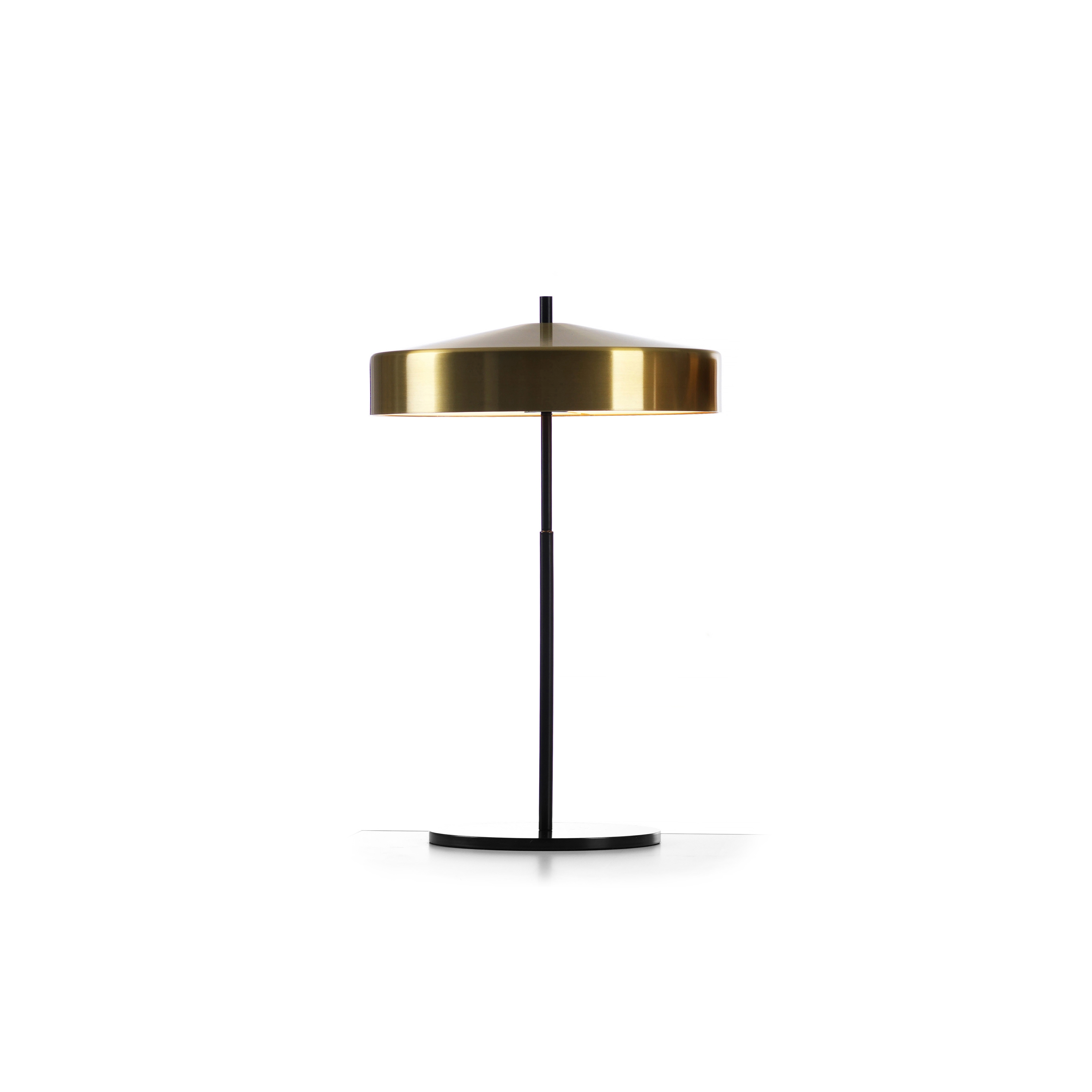 Produkt Cymbal 32 tablelamp brass colour des Herstellers Bsweden anzeigen