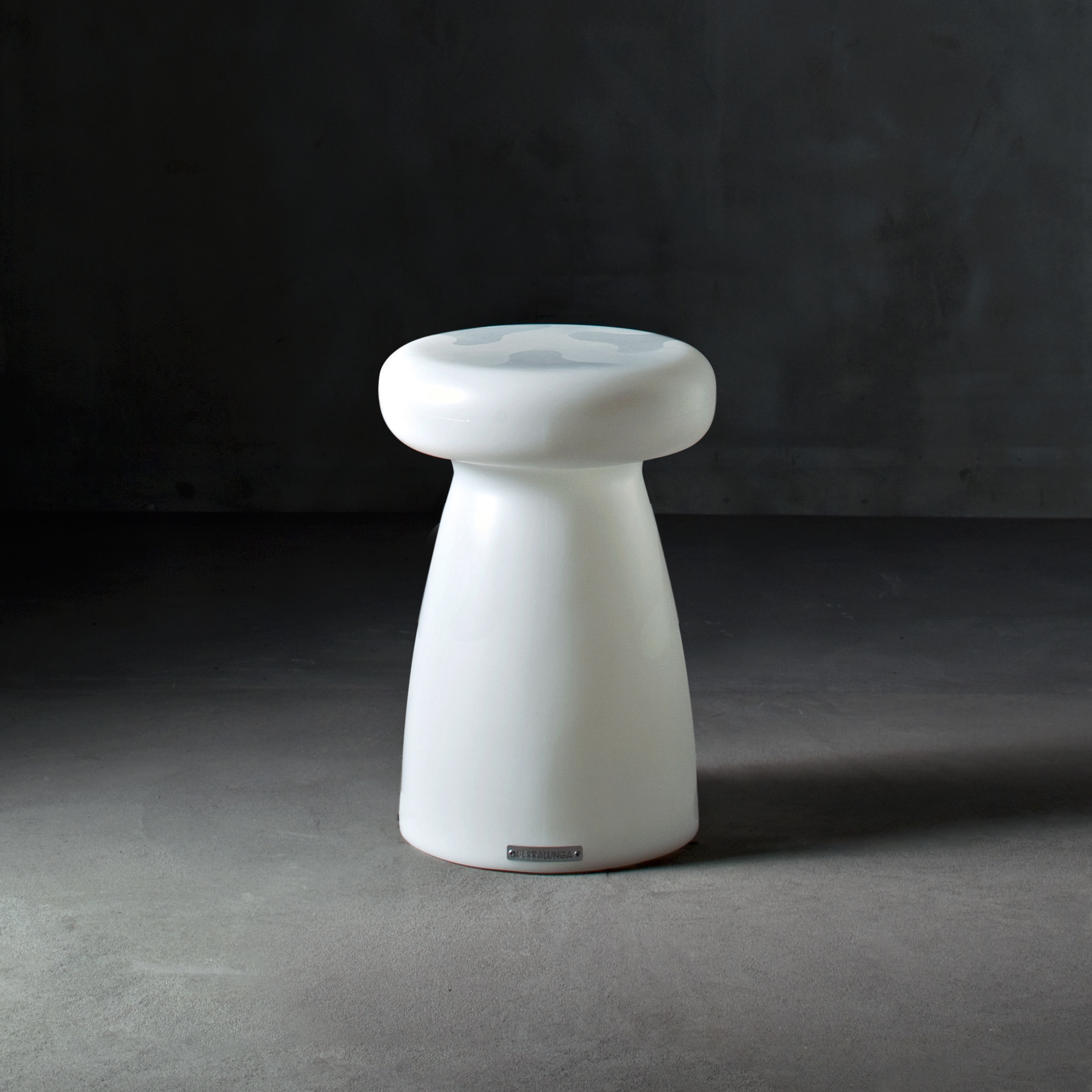 Display product Porcino from manufacturer Serralunga