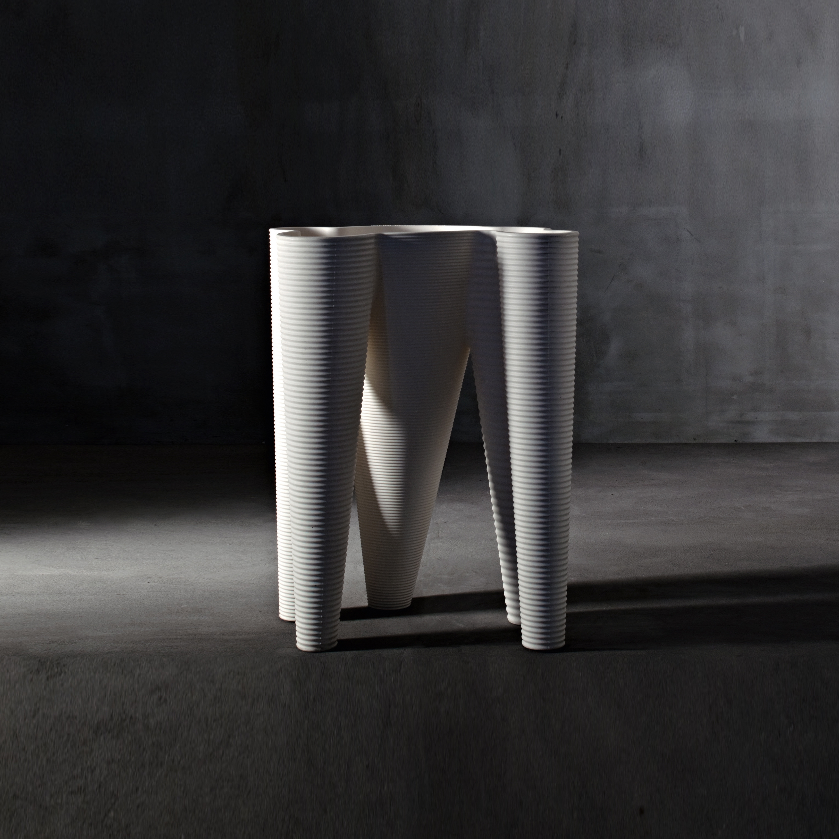 Vertoon produk The Vases van vervaardiger Serralunga