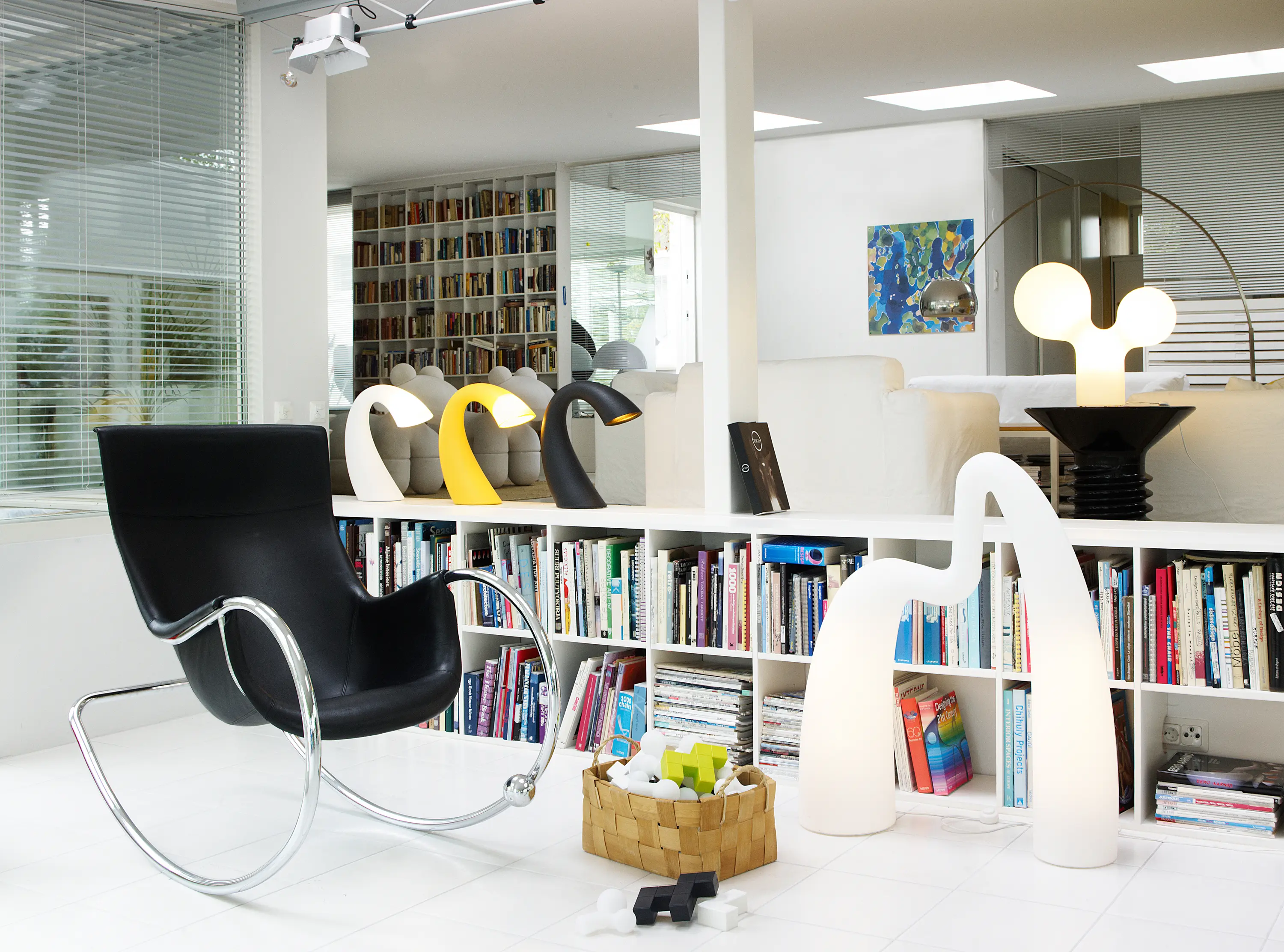 Studio Eero Aarnio - Keinu Rocking chair