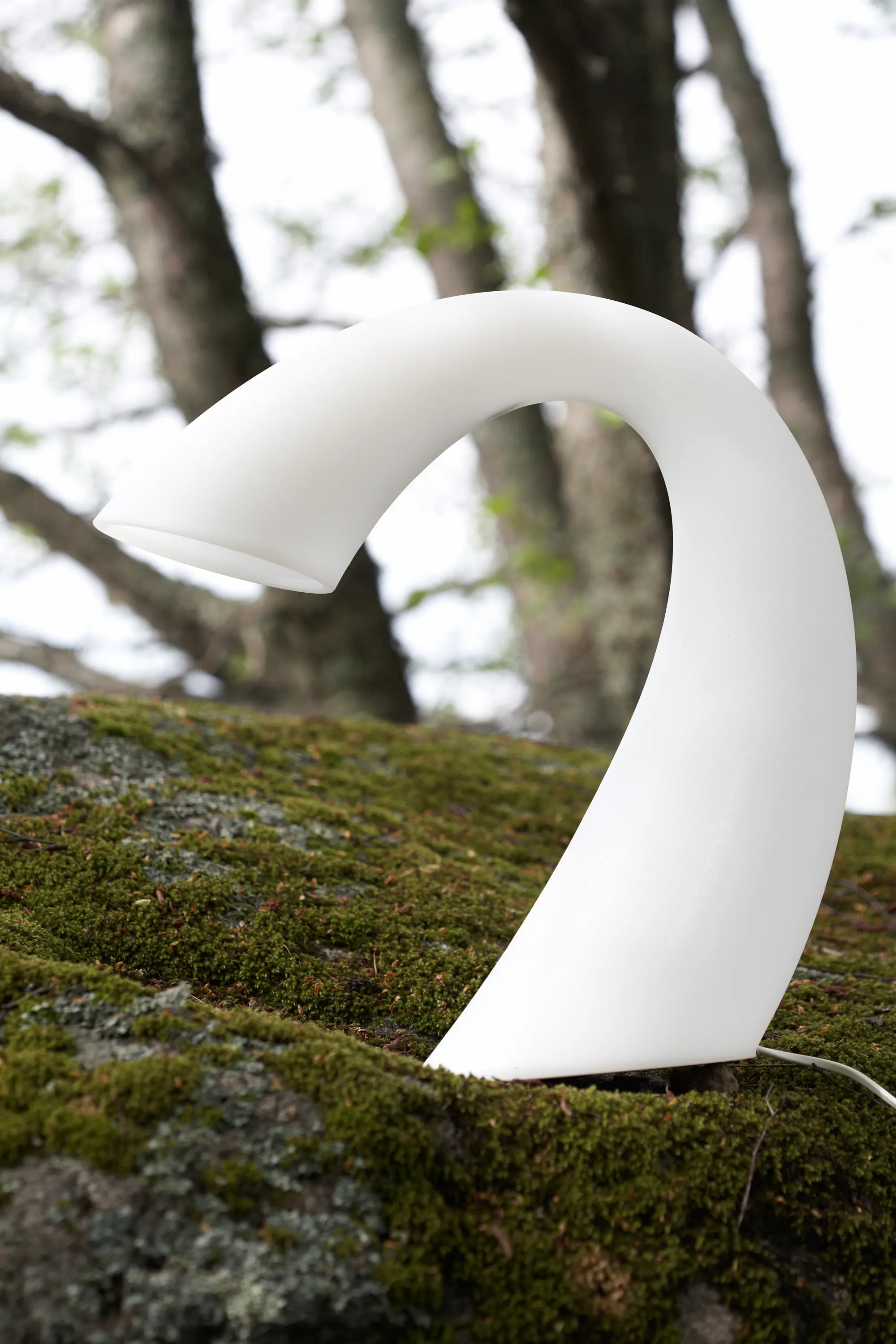 Studio Eero Aarnio - Swan Table lamp