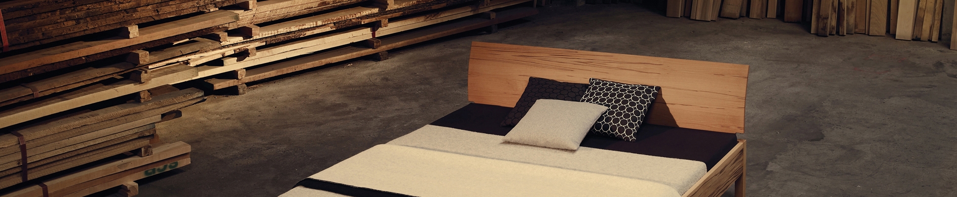 Entdecke die Welt des Herstellers Holzmanufaktur