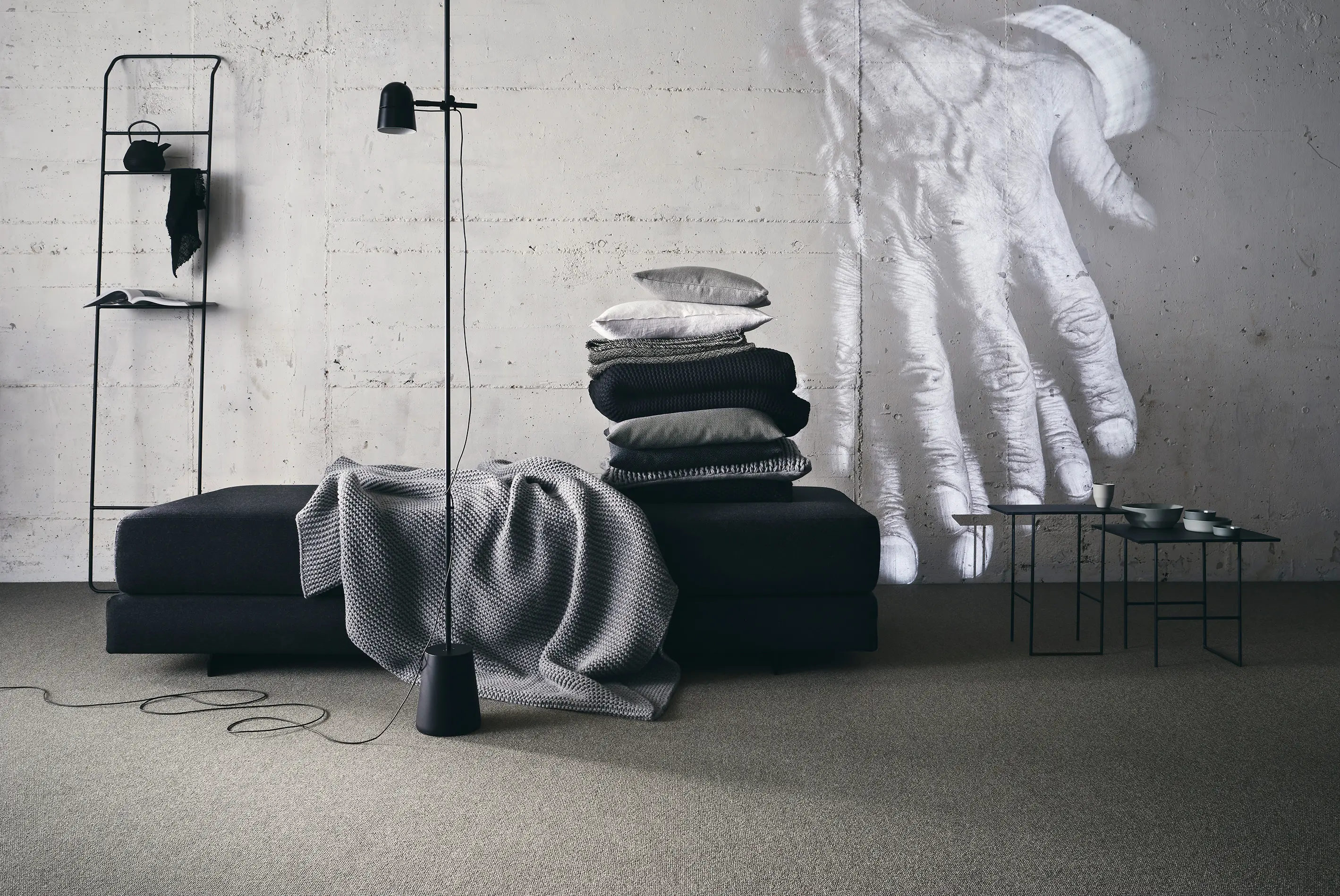 OBJECT CARPET - Concept Two 7208 Platin