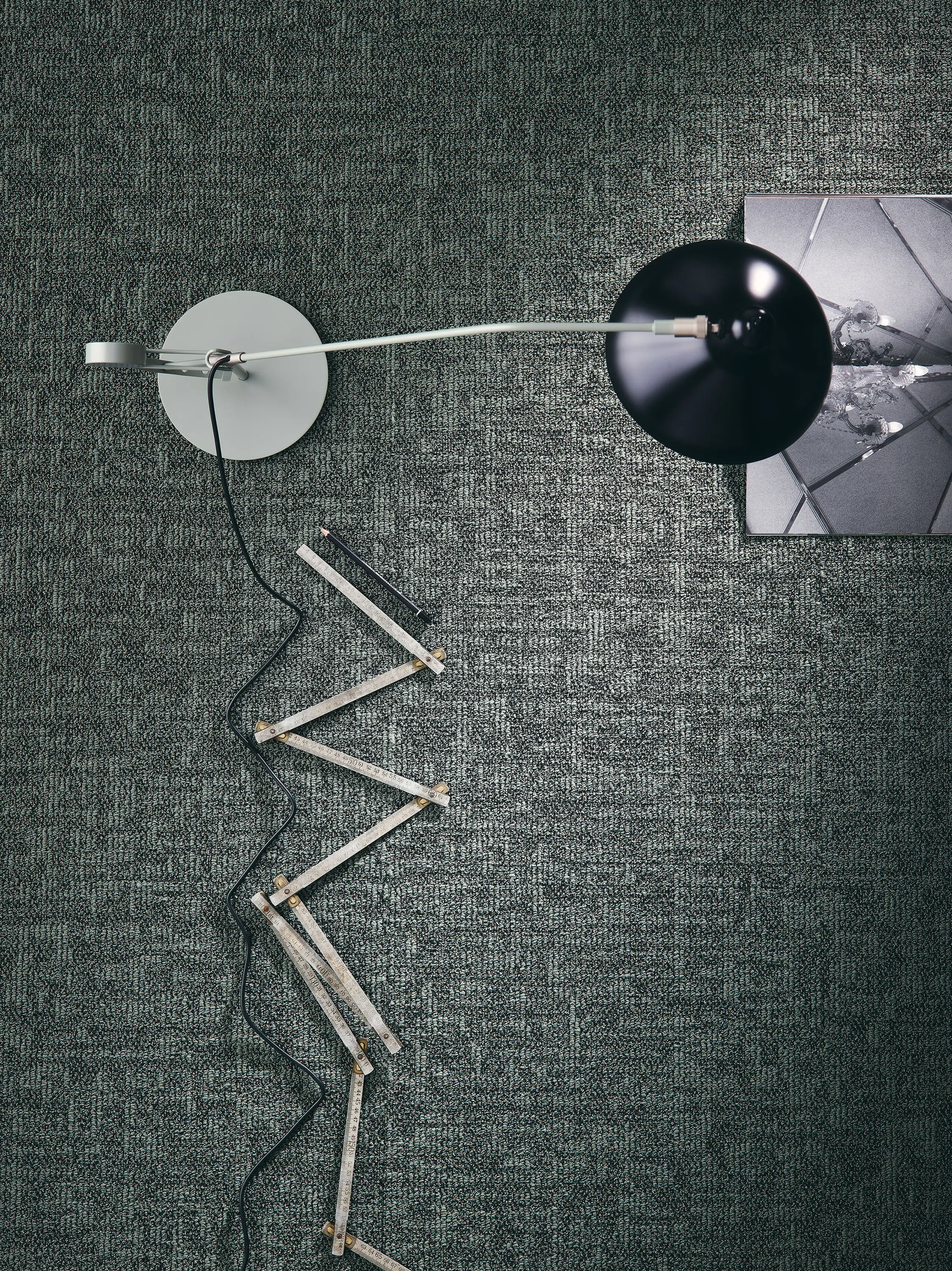 OBJECT CARPET - Cryptive 1890 Silver Stream