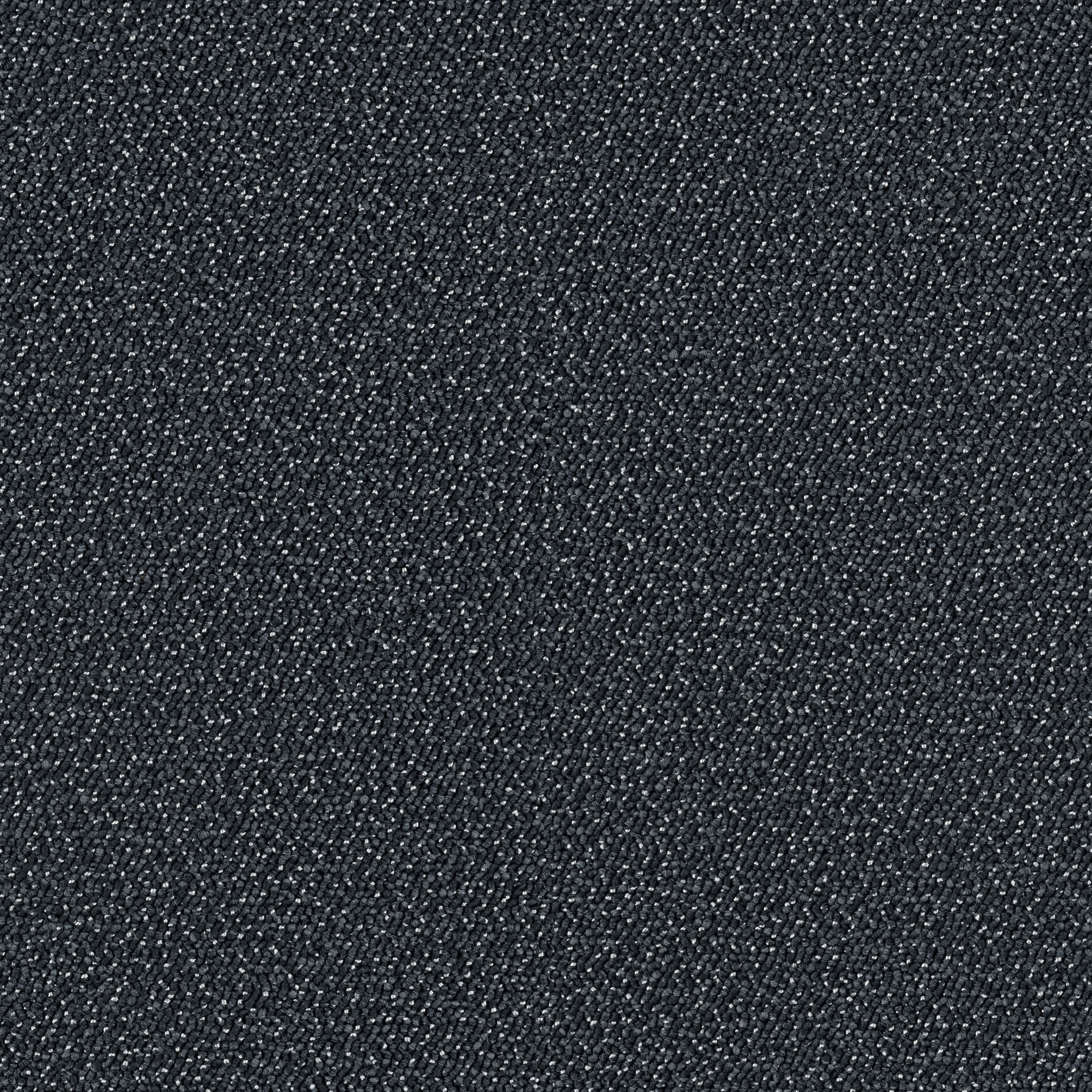 Stream 7424 Titan