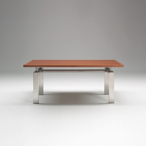 Display product Opus1 table T2 from manufacturer Opus 1 ApS