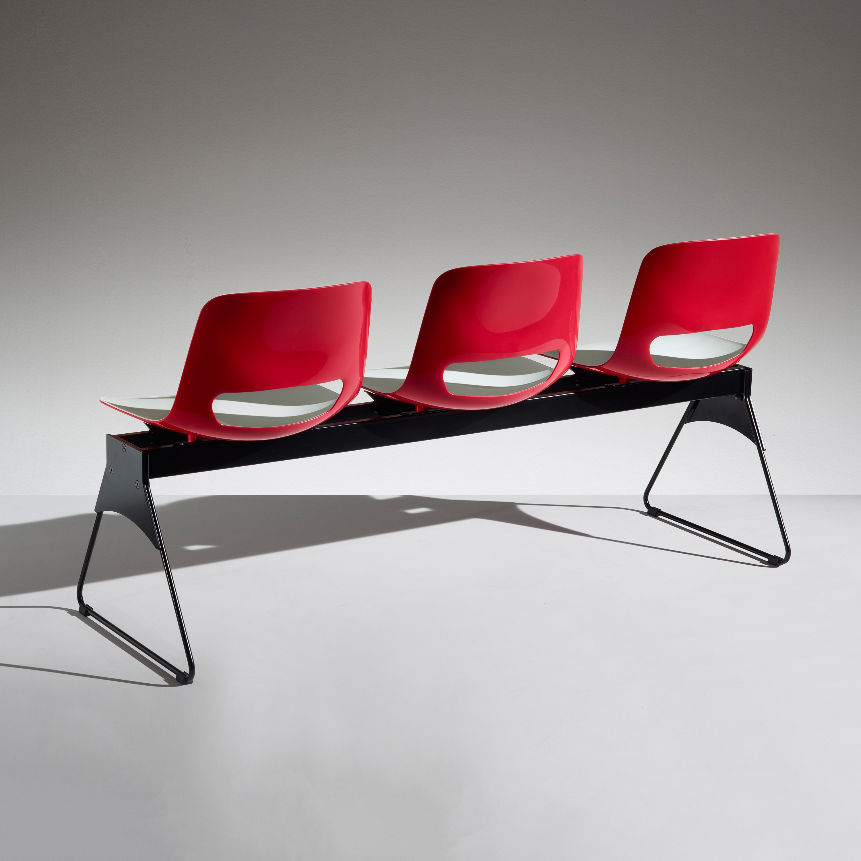 Display product Lucky Seat on Beam from manufacturer Lamm