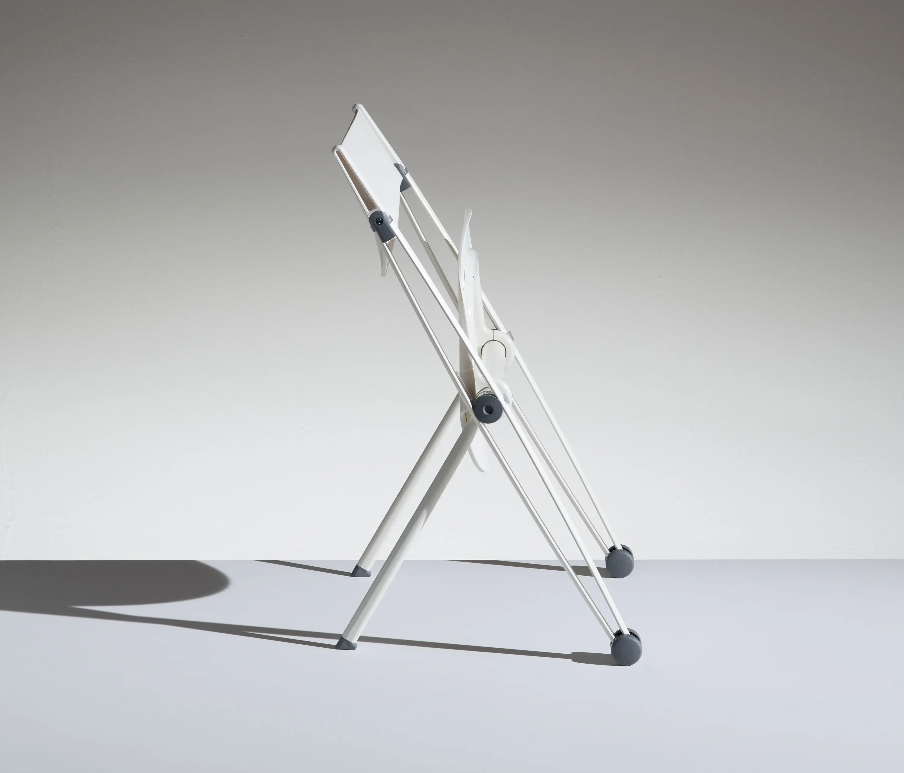Lamm - Conpasso tip-up seat