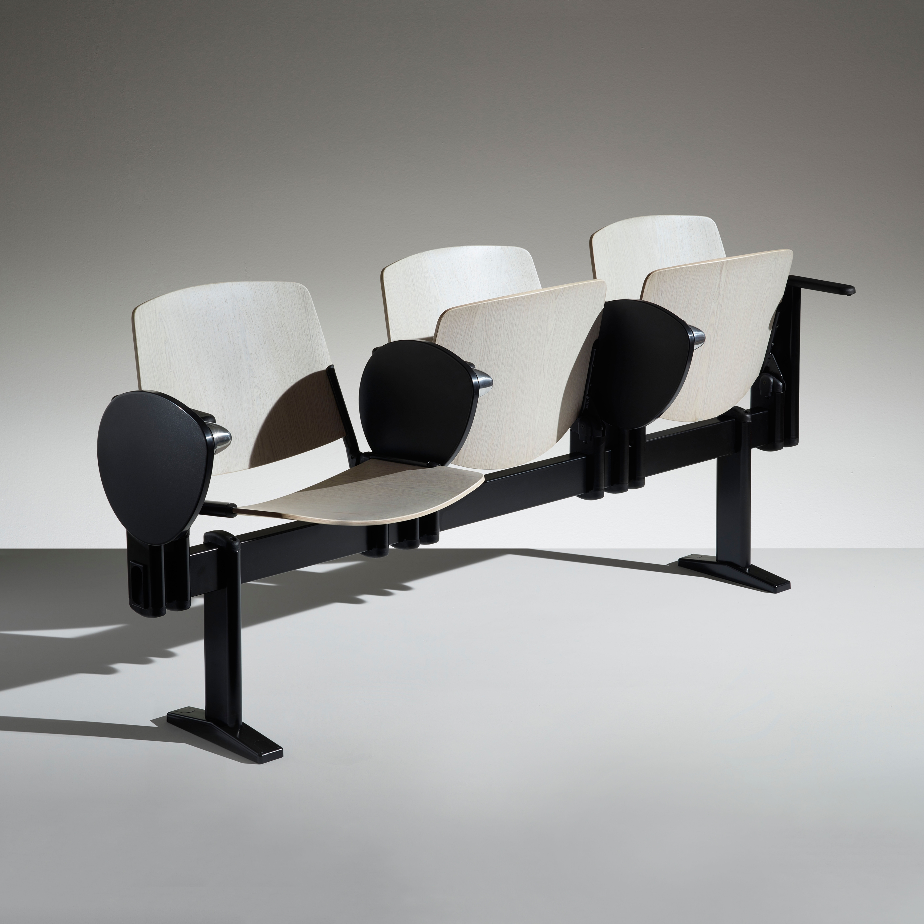Display product New Modulamm Tip-Up Seat on Beam from manufacturer Lamm