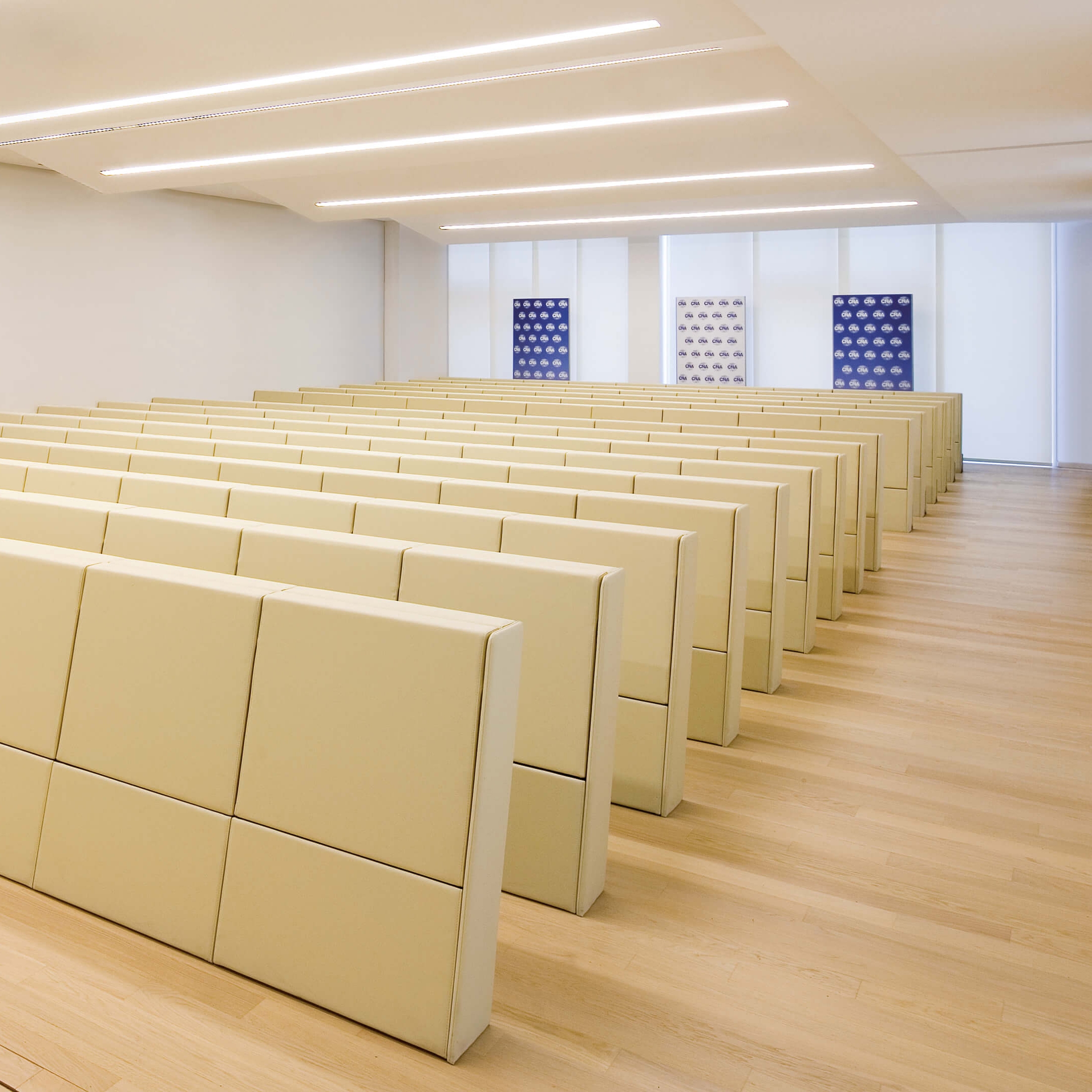 Display product Hiding Seating System from manufacturer Lamm