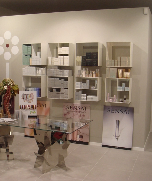 Ydf Shop OVERTIME SHOPFITTING - Shelving from YDF | Architonic