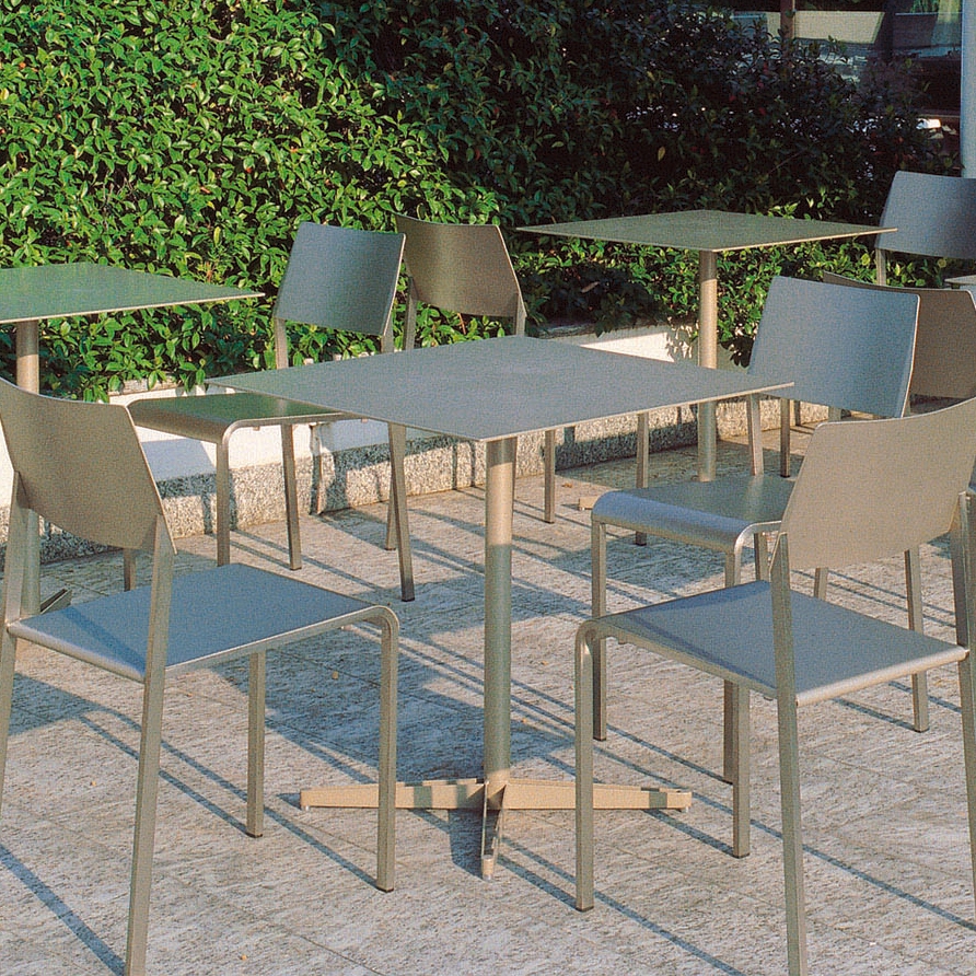 Mostrar el producto Tea Table del fabricante YDF