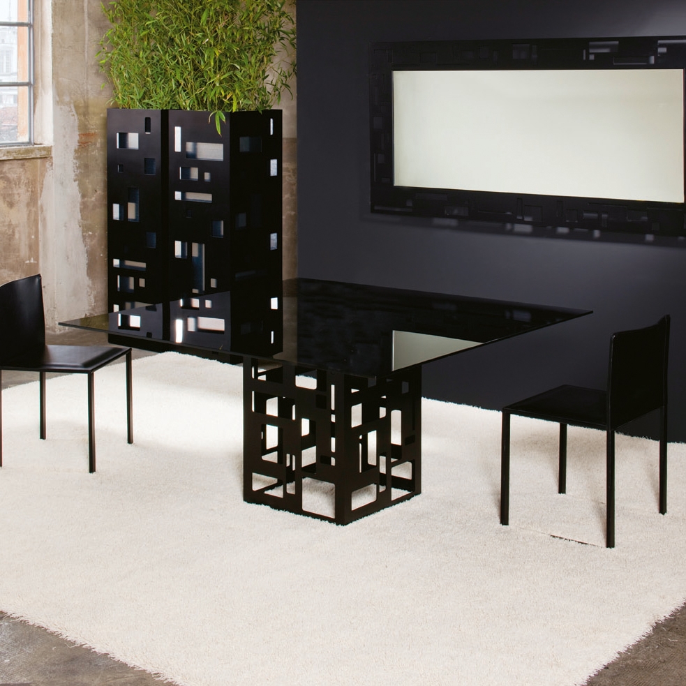 Display product Velasca from manufacturer YDF