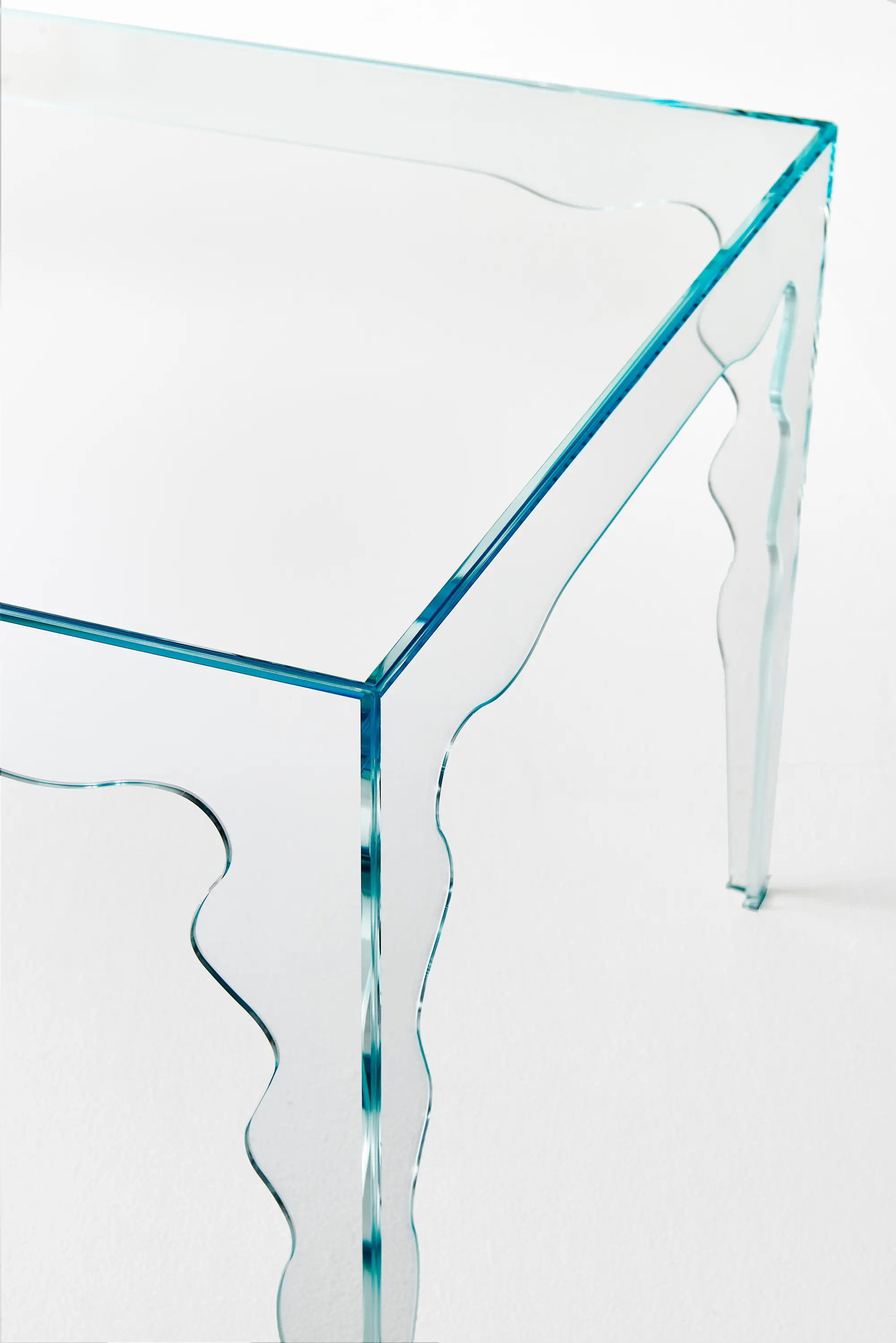 Glas Italia - Jabot
