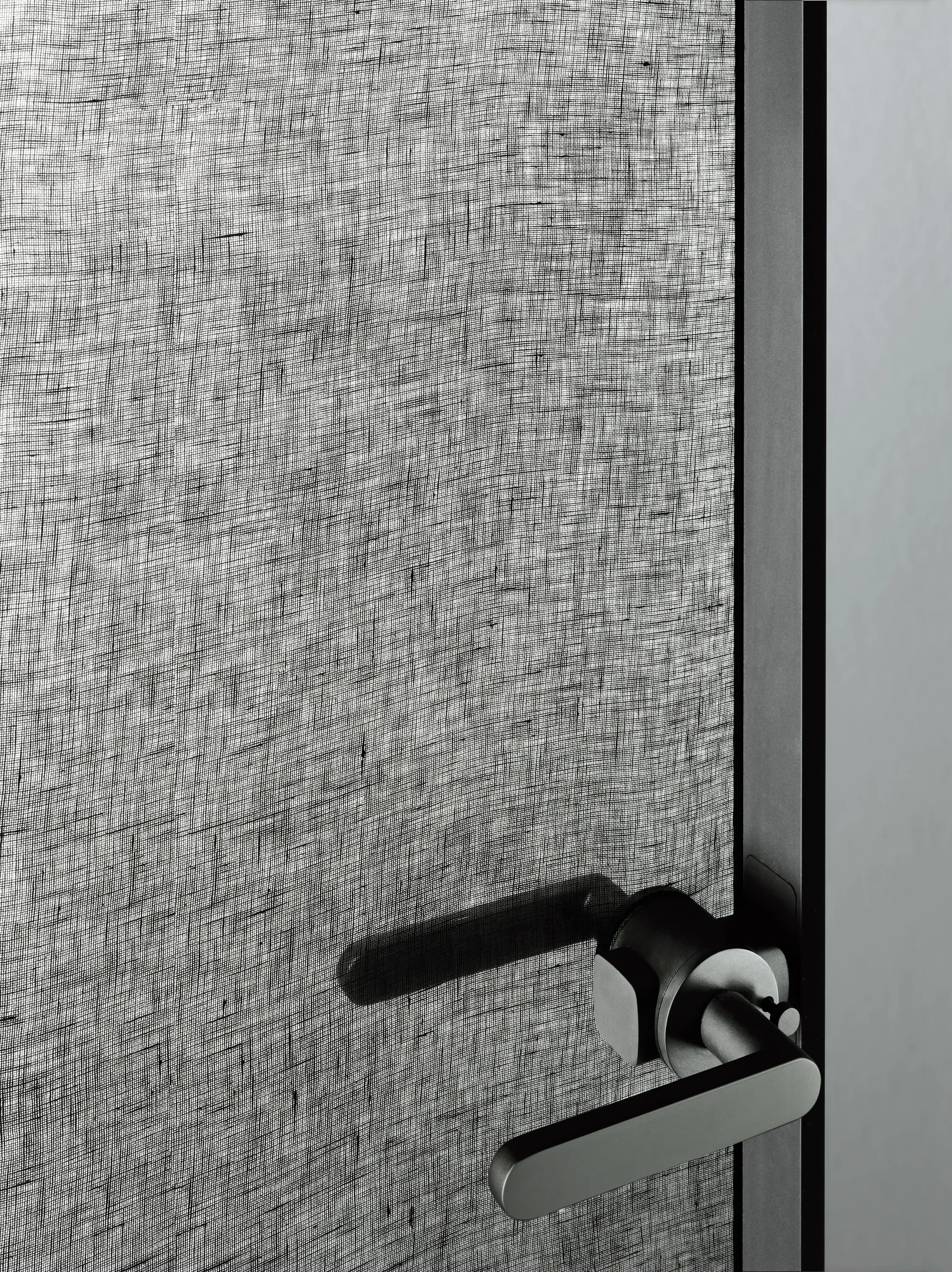 Glas Italia - Aladin Swing Plain Mono