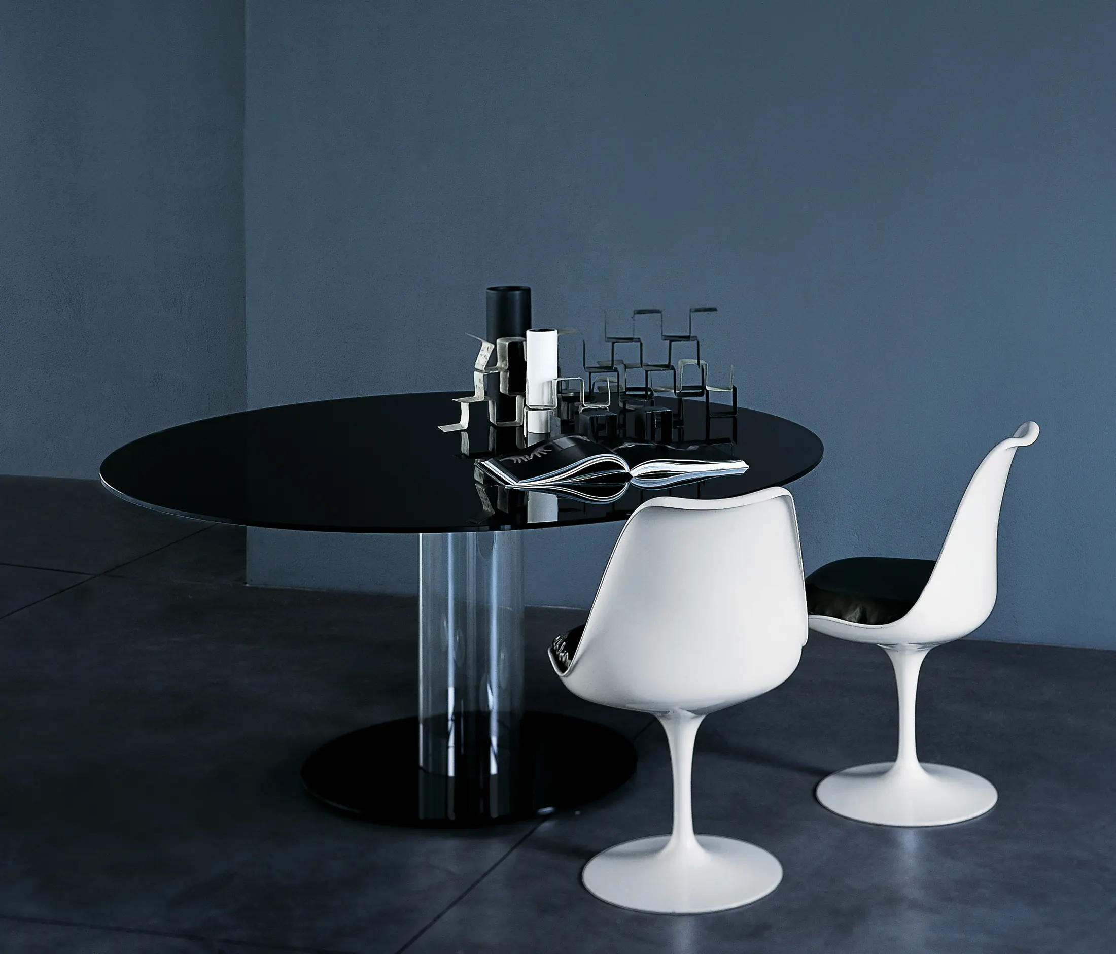 Glas Italia - Hub occasional table