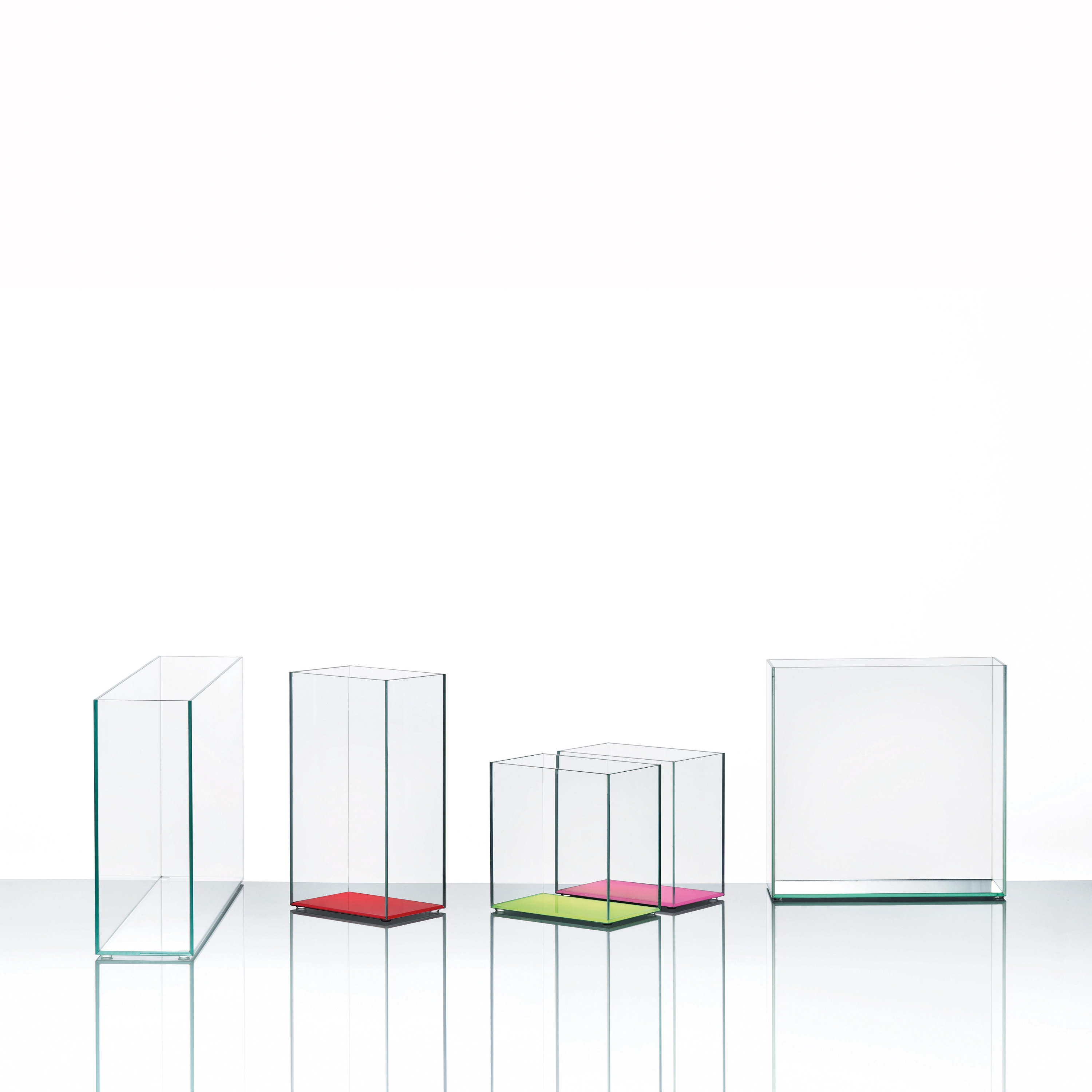Vertoon produk Vasi van vervaardiger Glas Italia