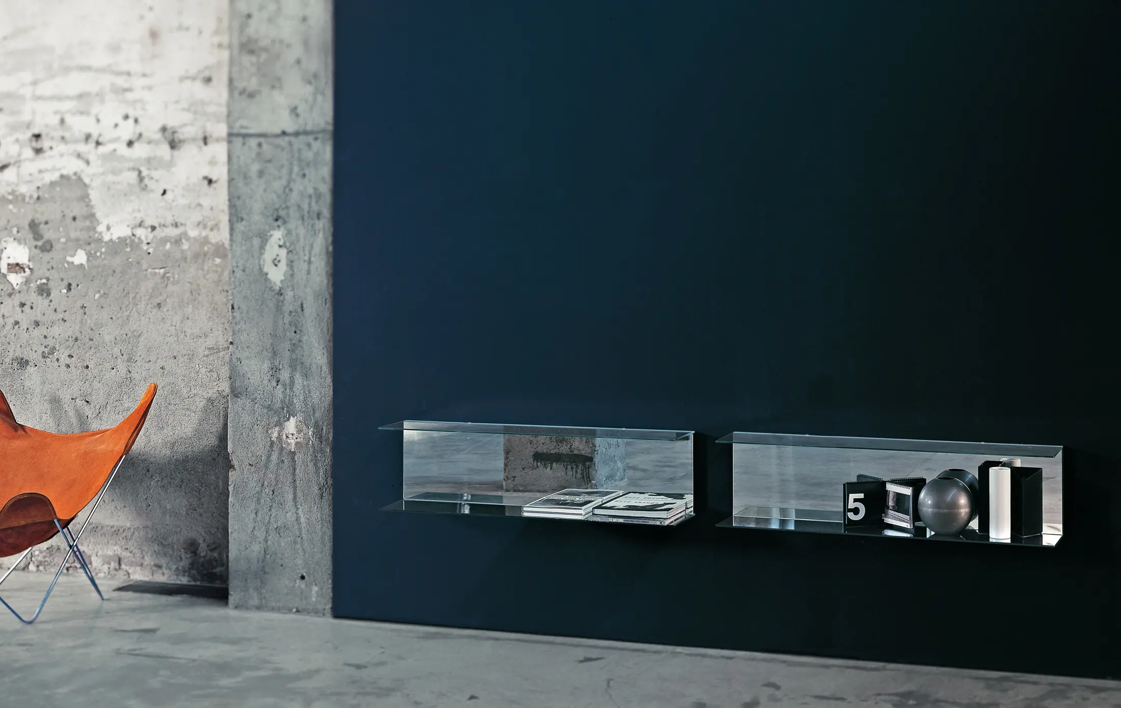 Glas Italia - Everywhere