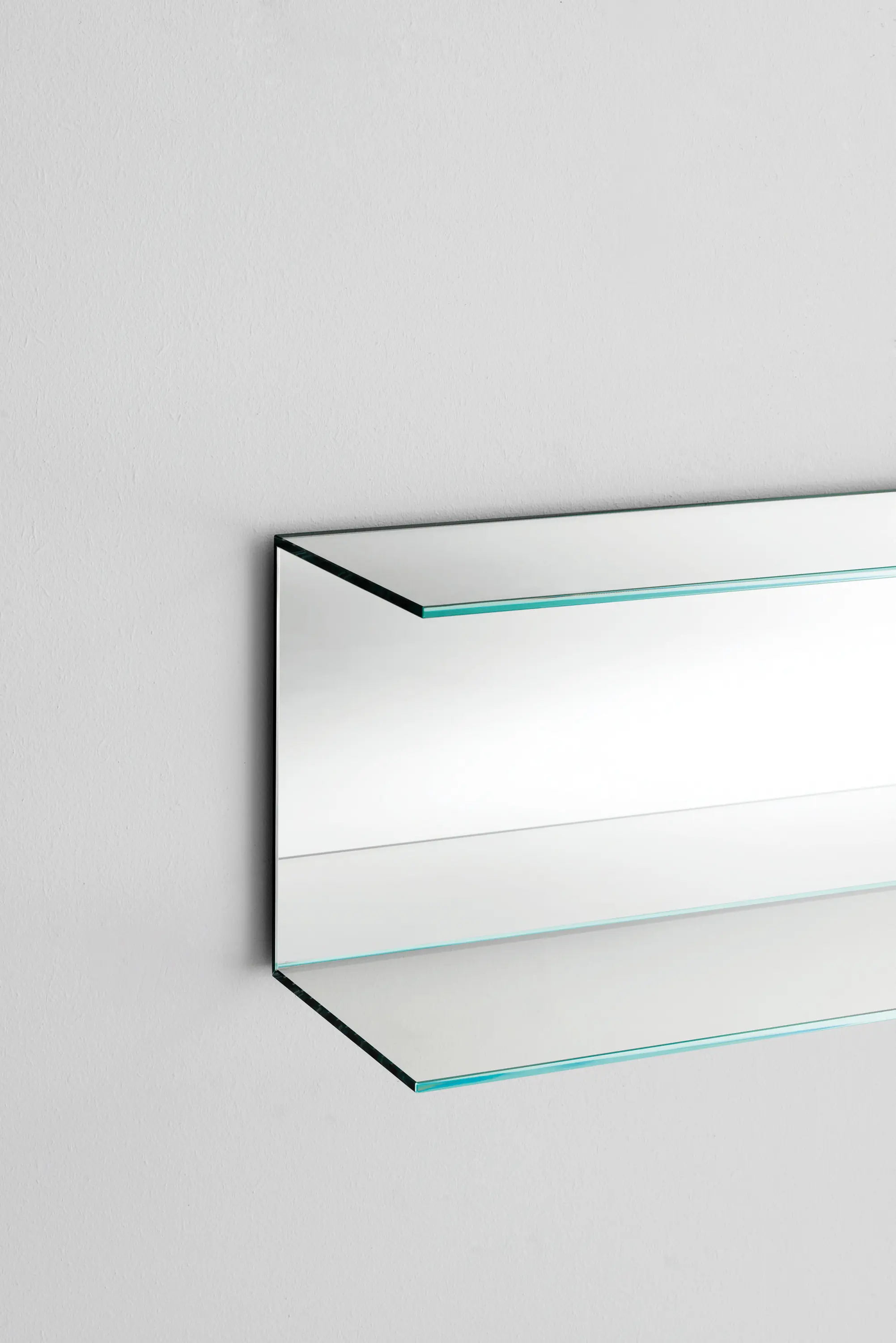 Glas Italia - Everywhere
