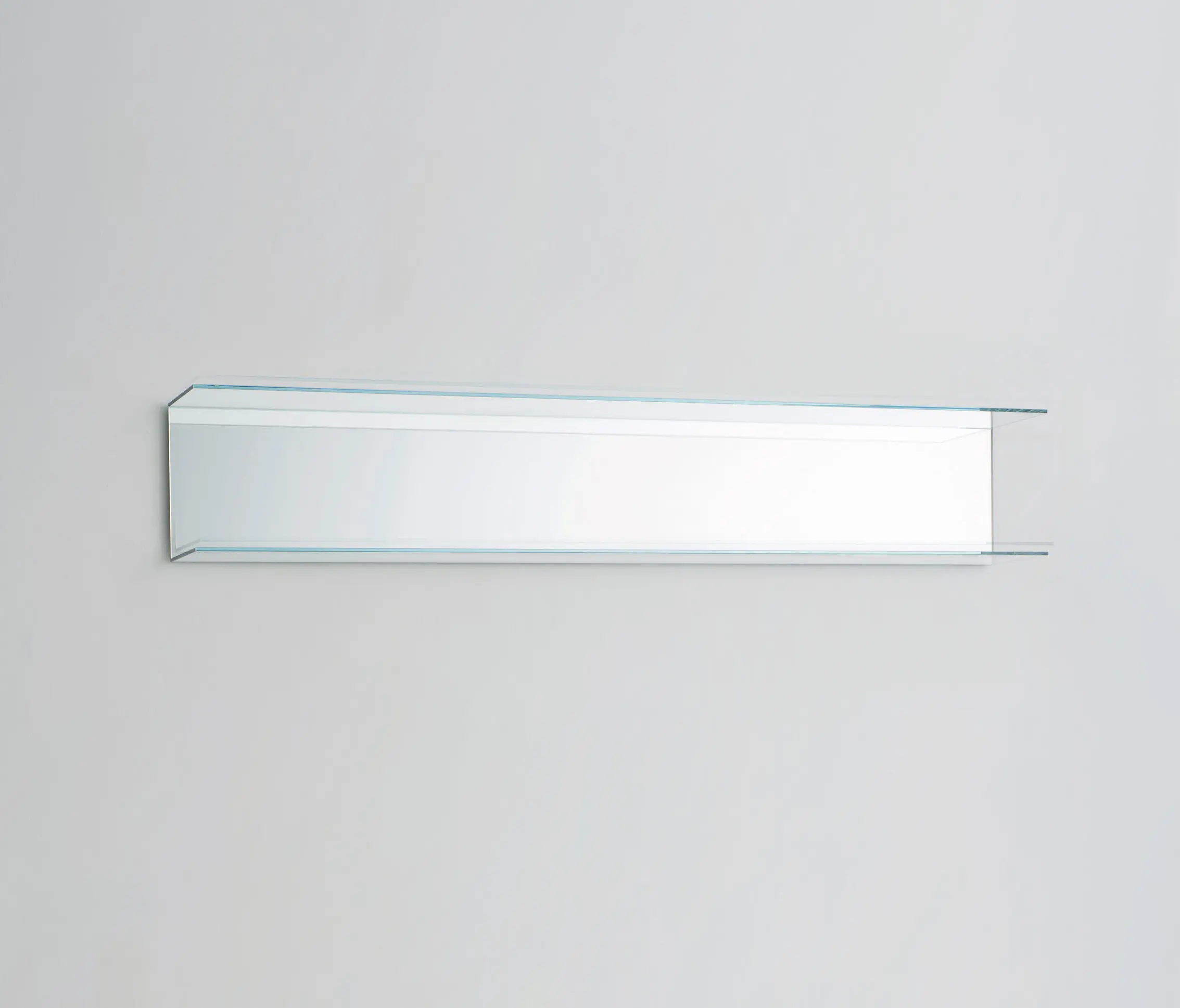 Glas Italia - Everywhere