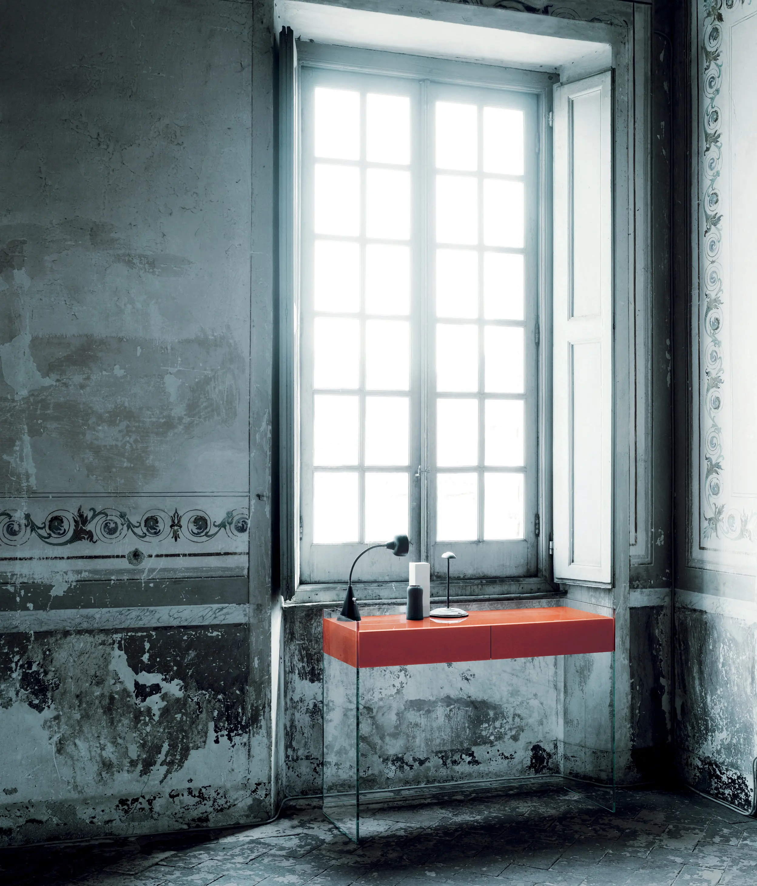 Glas Italia - Float