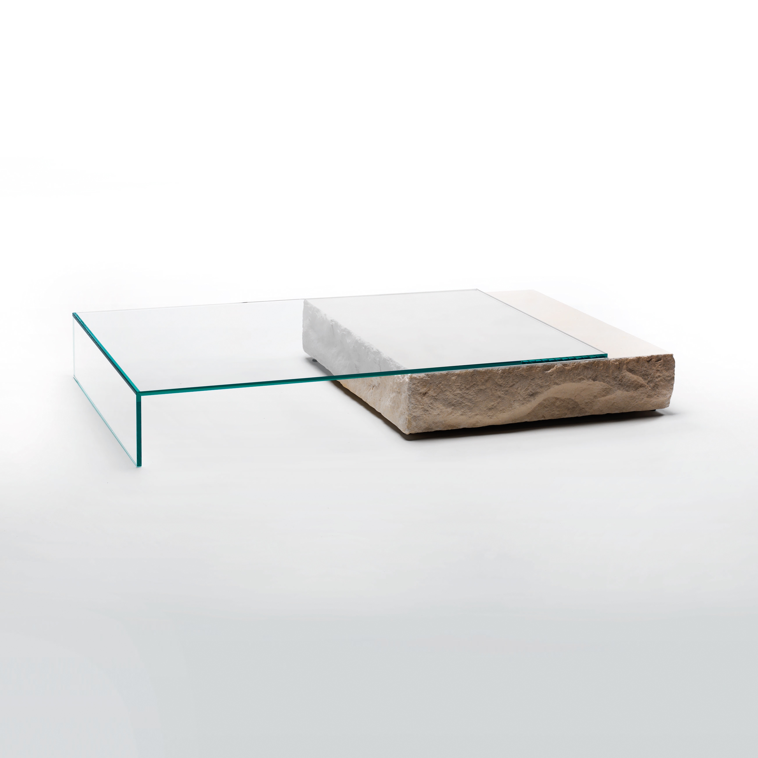 Display product Terraliquida from manufacturer Glas Italia