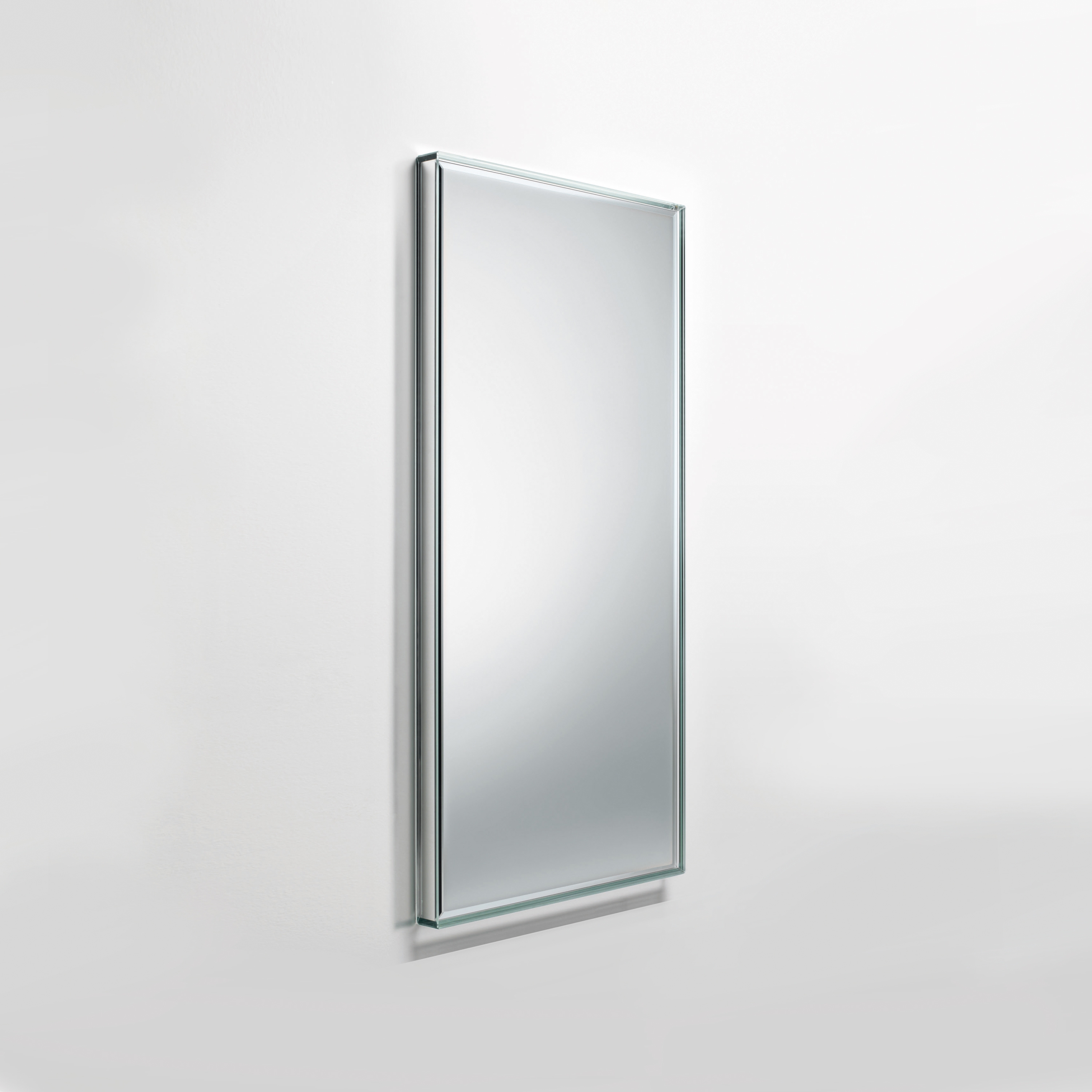Mostra il prodotto Prism Mirror del produttore Glas Italia
