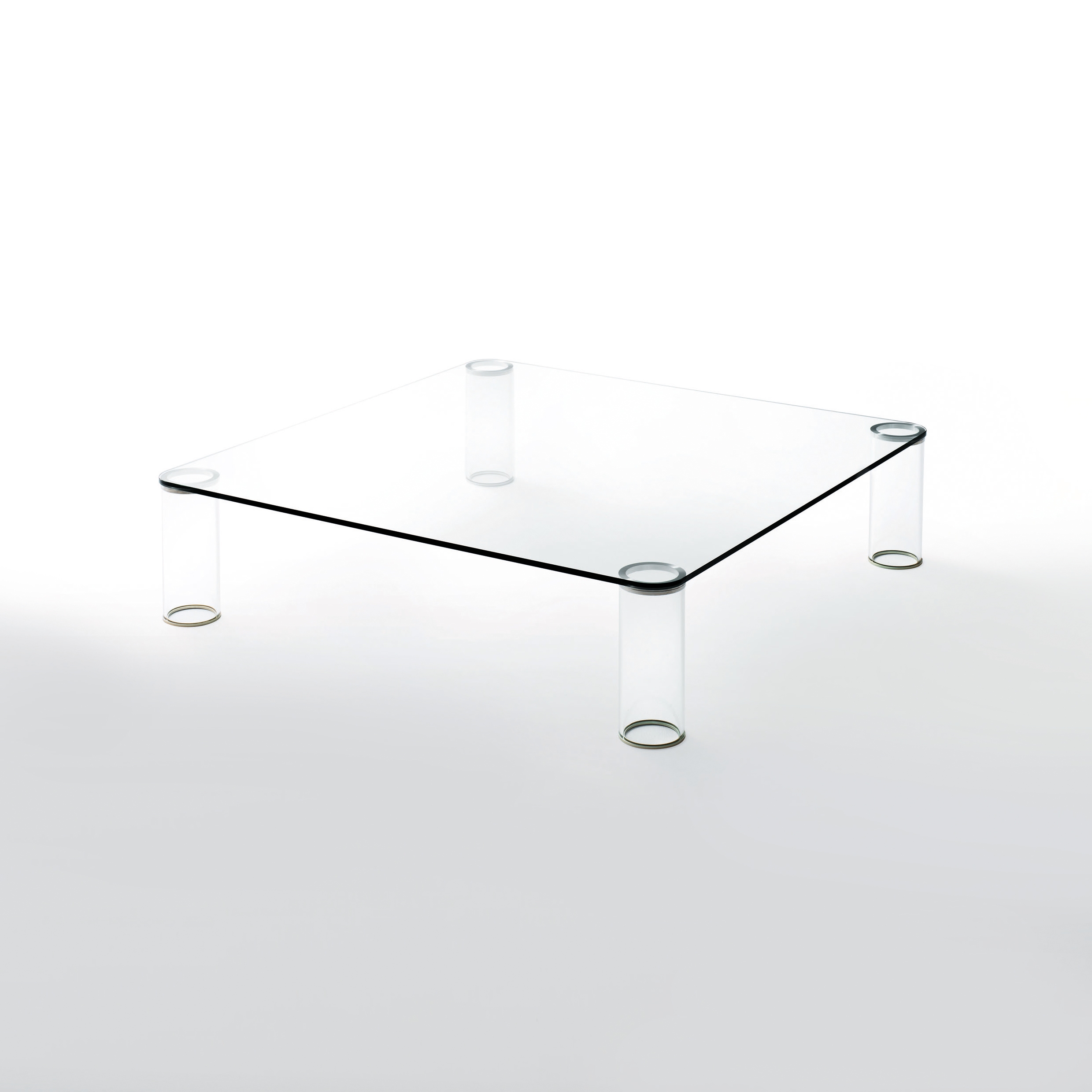 Display product Pipeline tavoli bassi from manufacturer Glas Italia