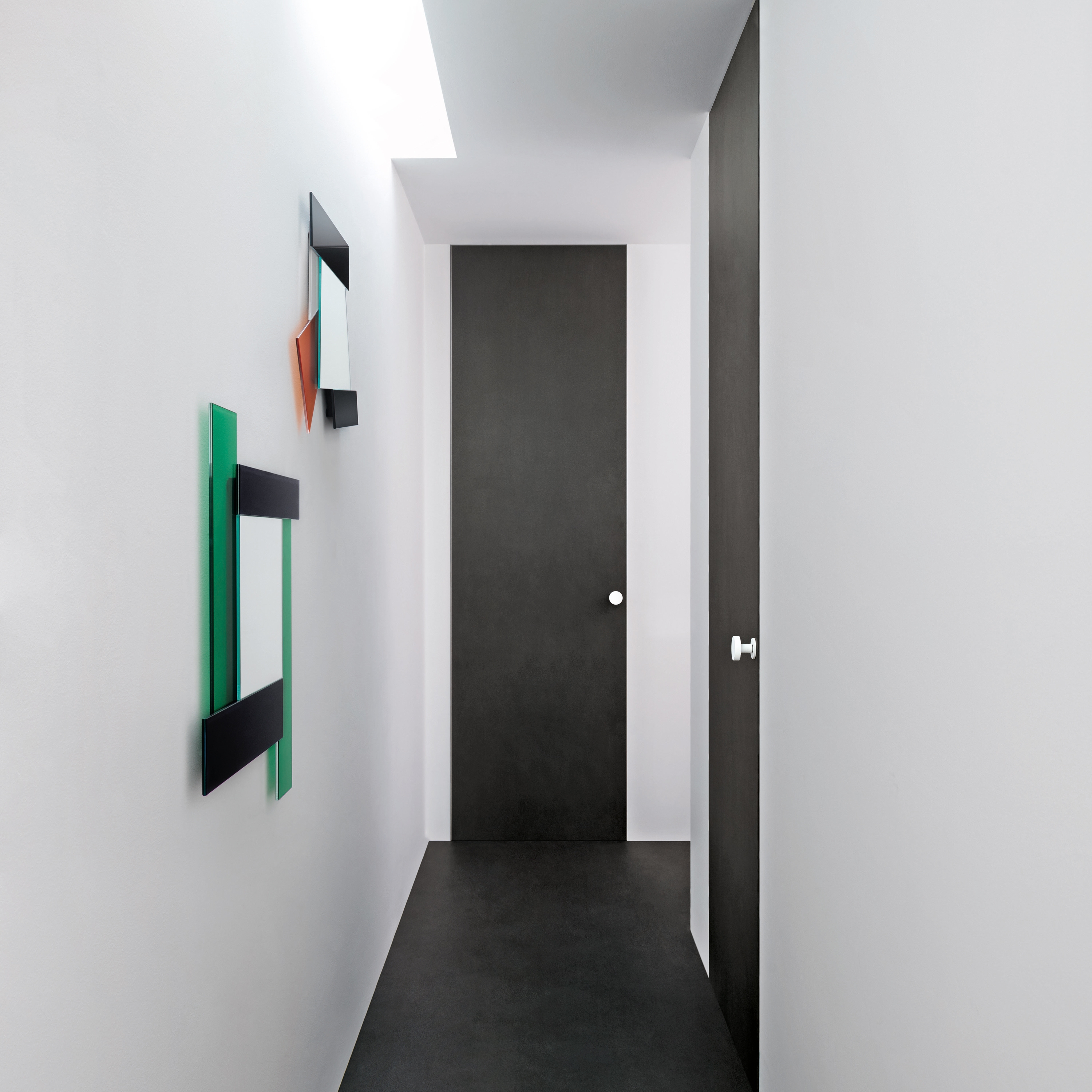 Display product Aladin Swing Plain Duo from manufacturer Glas Italia