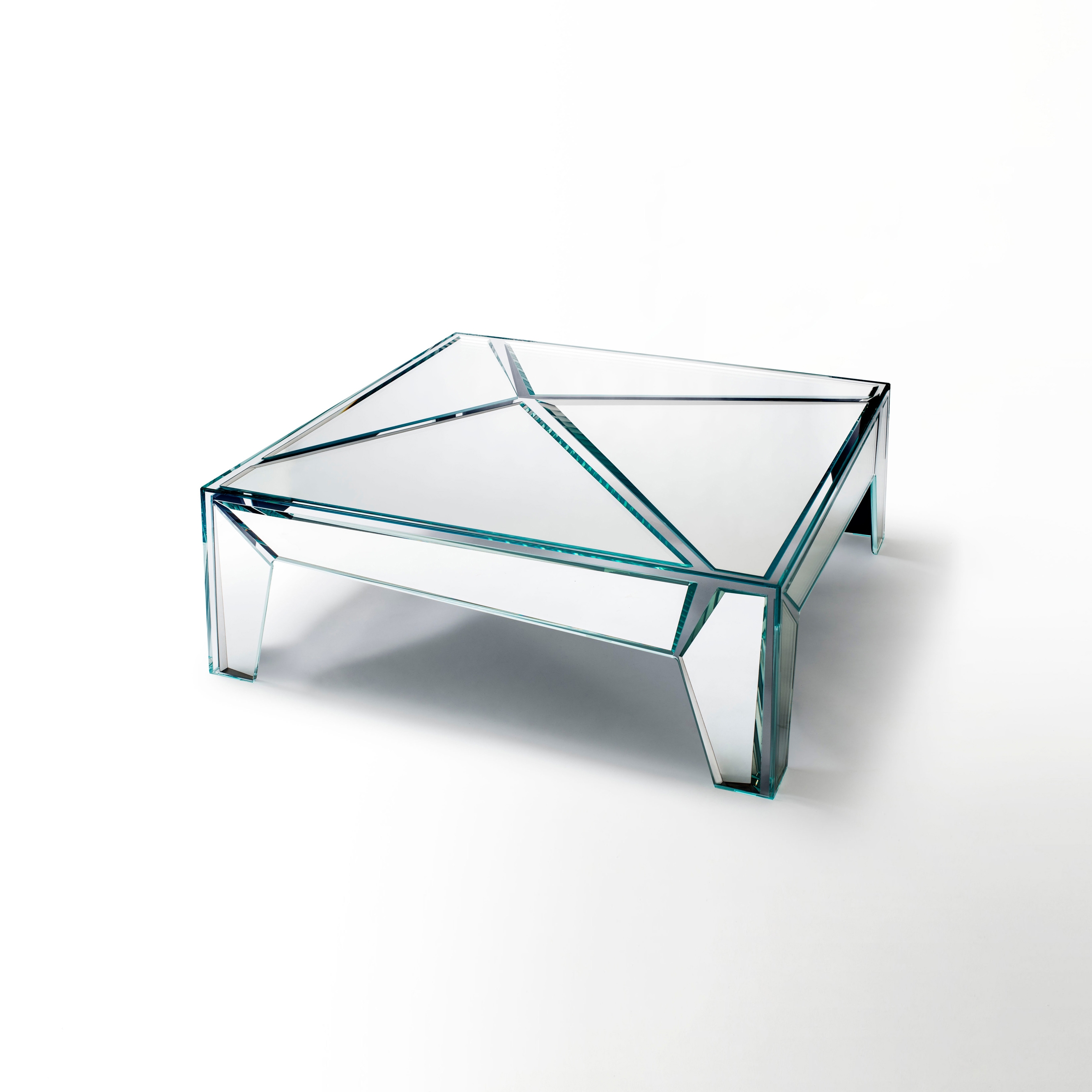 Vertoon produk HYPERtable van vervaardiger Glas Italia