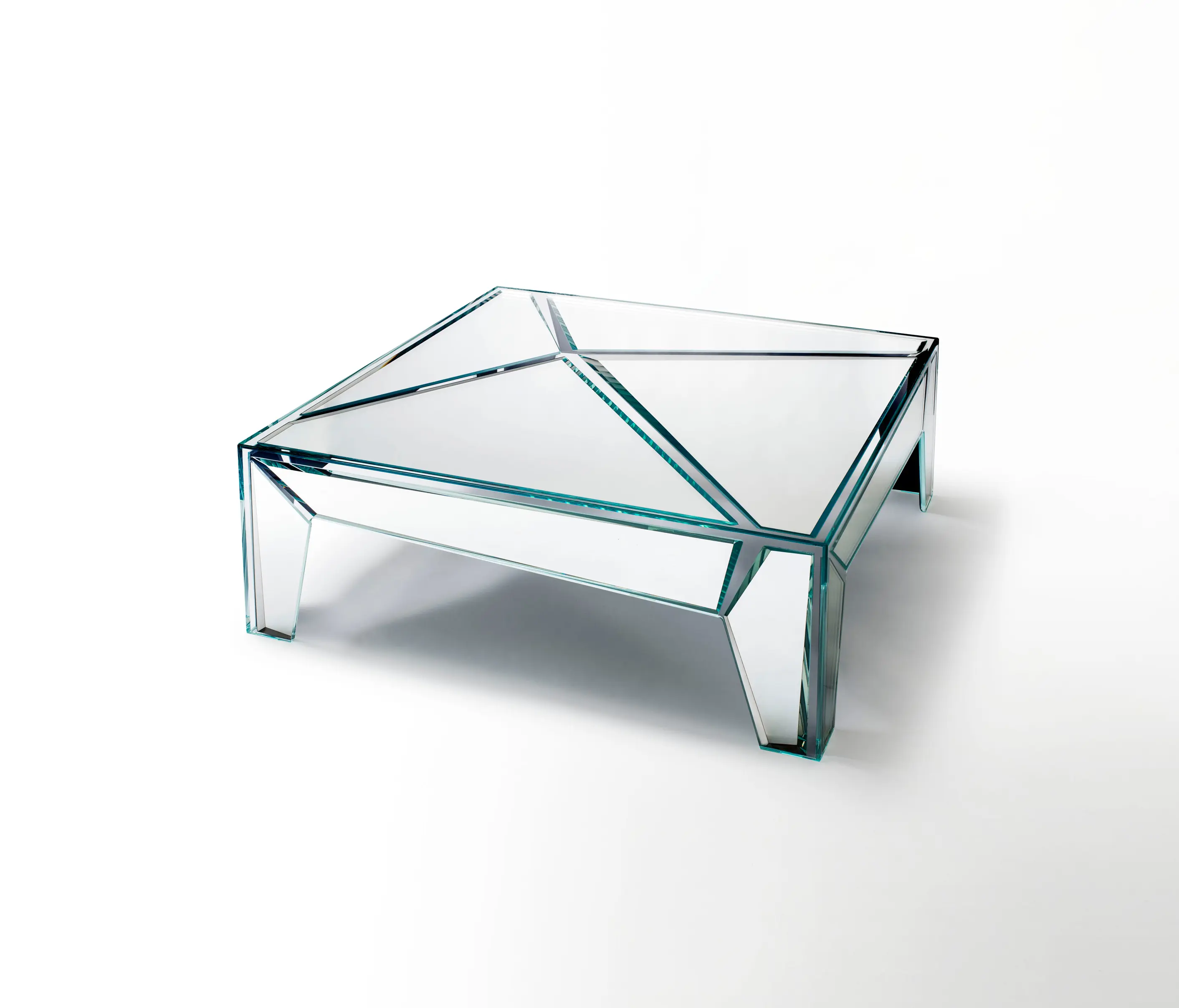 Glas Italia - HYPERtable