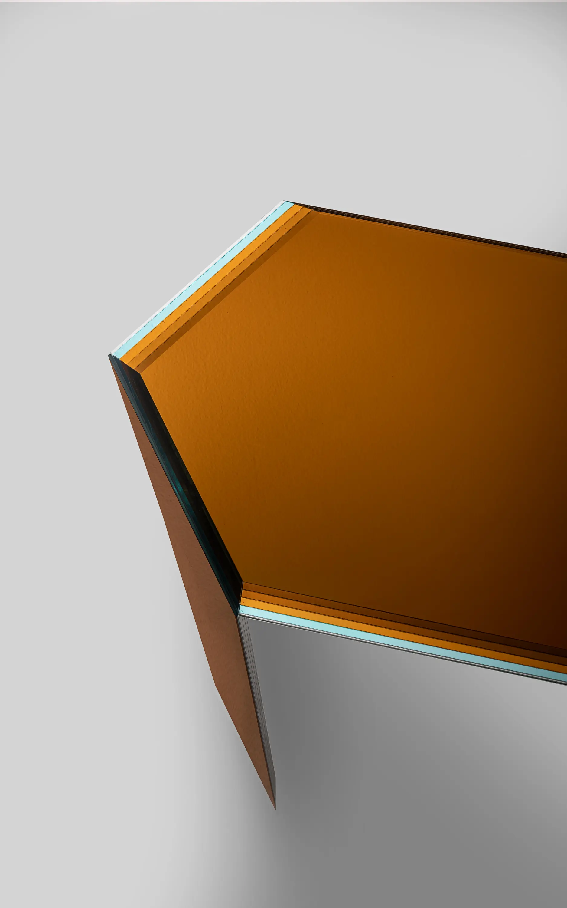 Glas Italia - Bisel | Console
