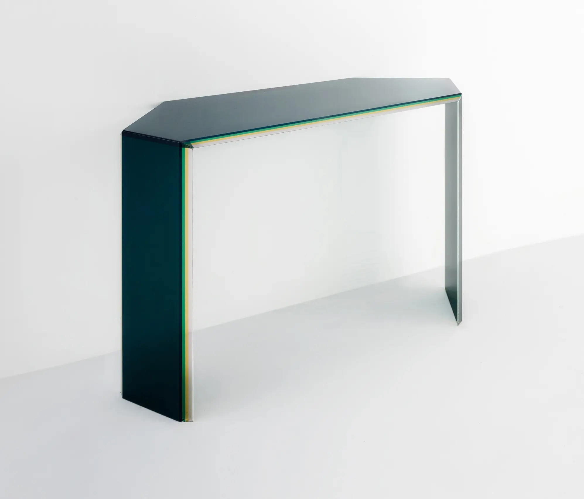 Glas Italia - Bisel | Console