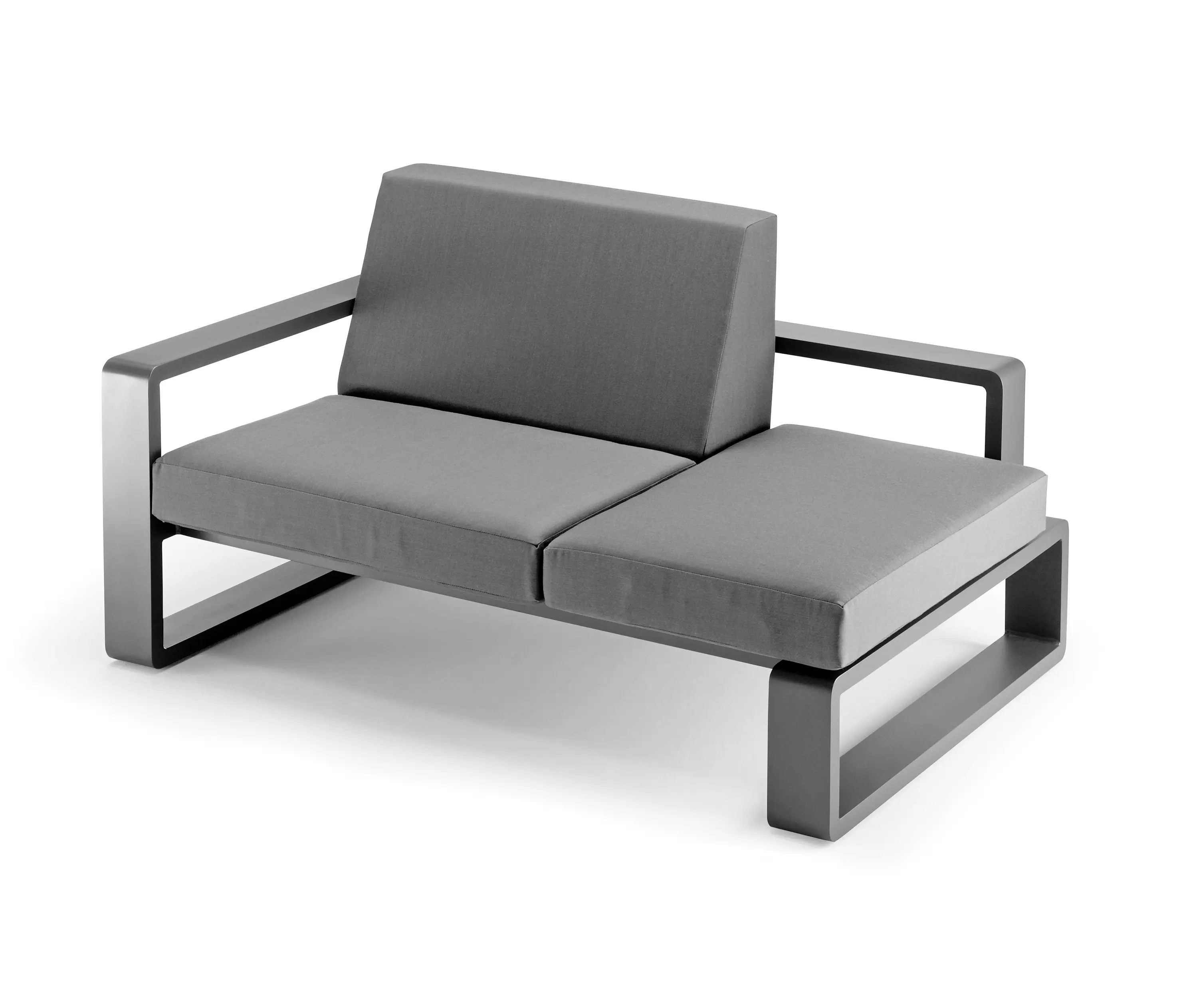 EGO Paris - Kama | Meridian with Right Armrest