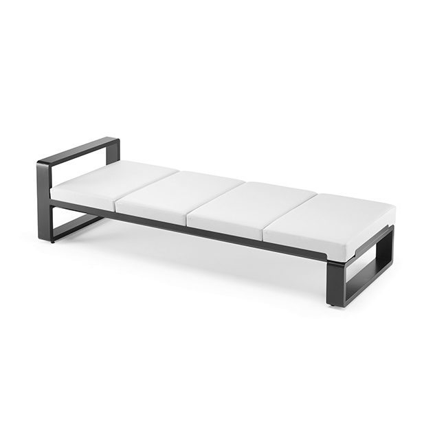 Produkt Kama | Bench des Herstellers EGO Paris anzeigen