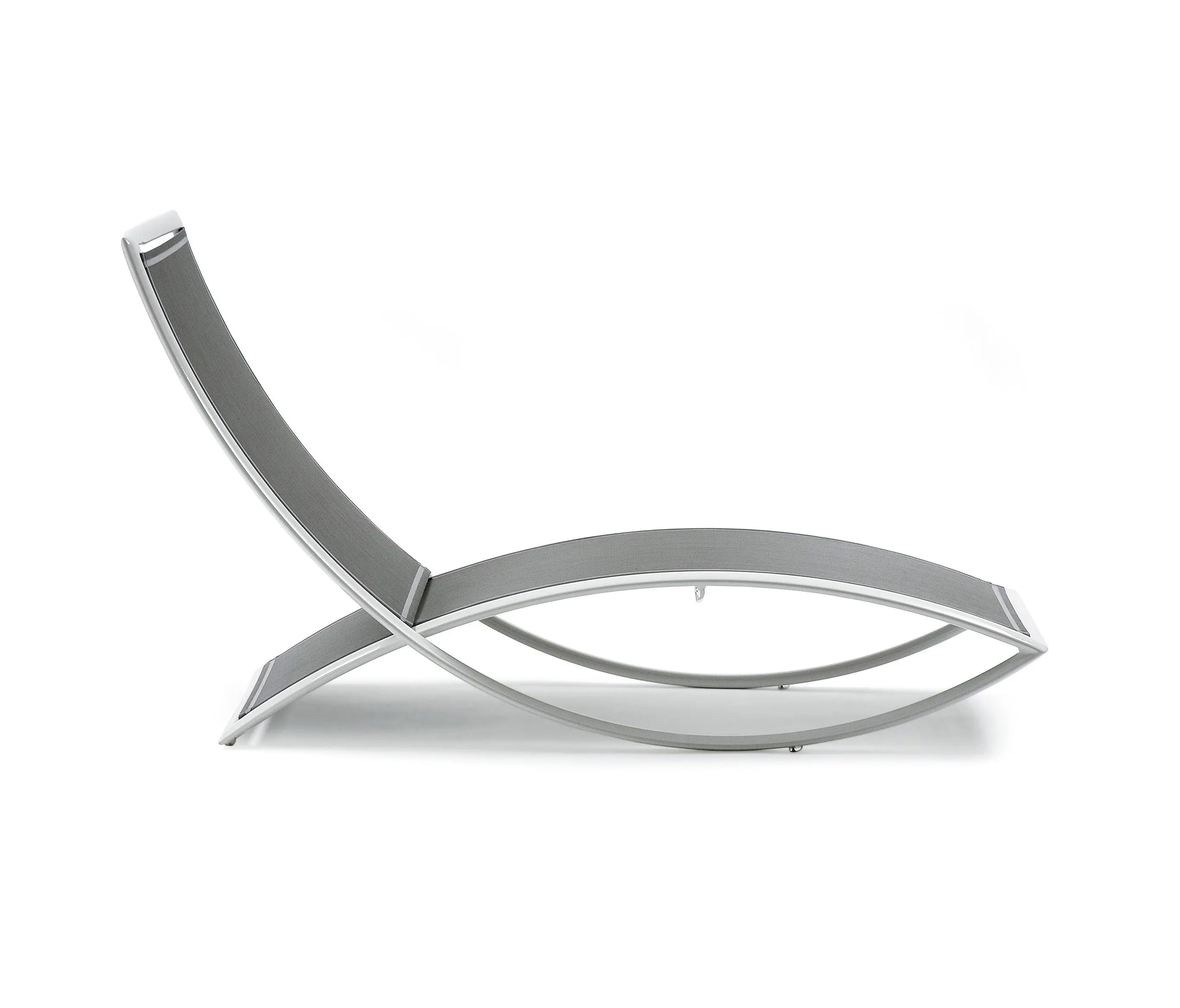 EGO Paris - Première | Fish Chaise Longue