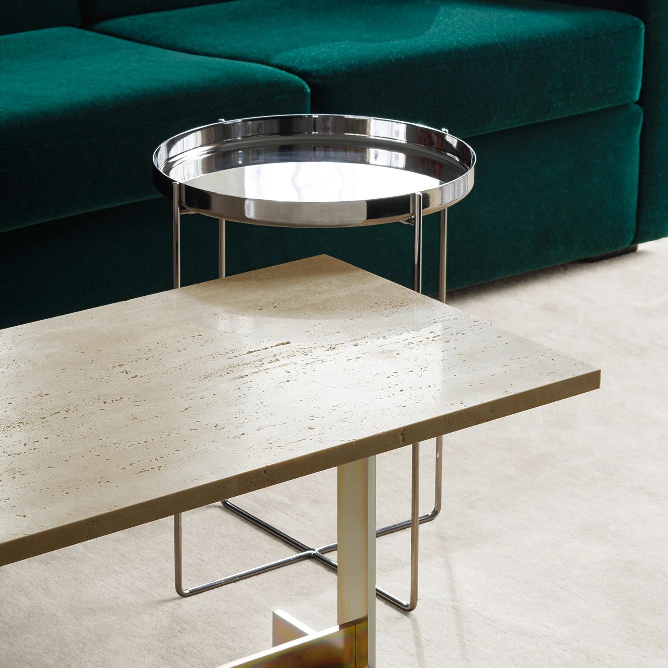 SIDE / COFFEE TABLES