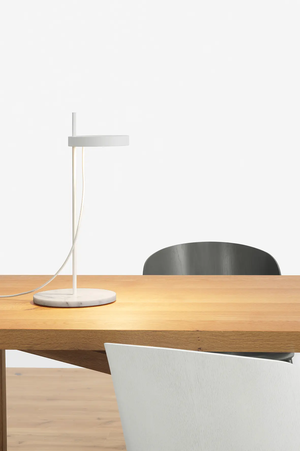 e15 - Palo Table Light