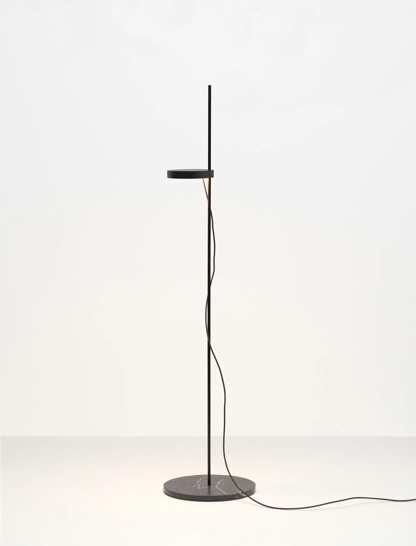 e15 - Palo Floor Light