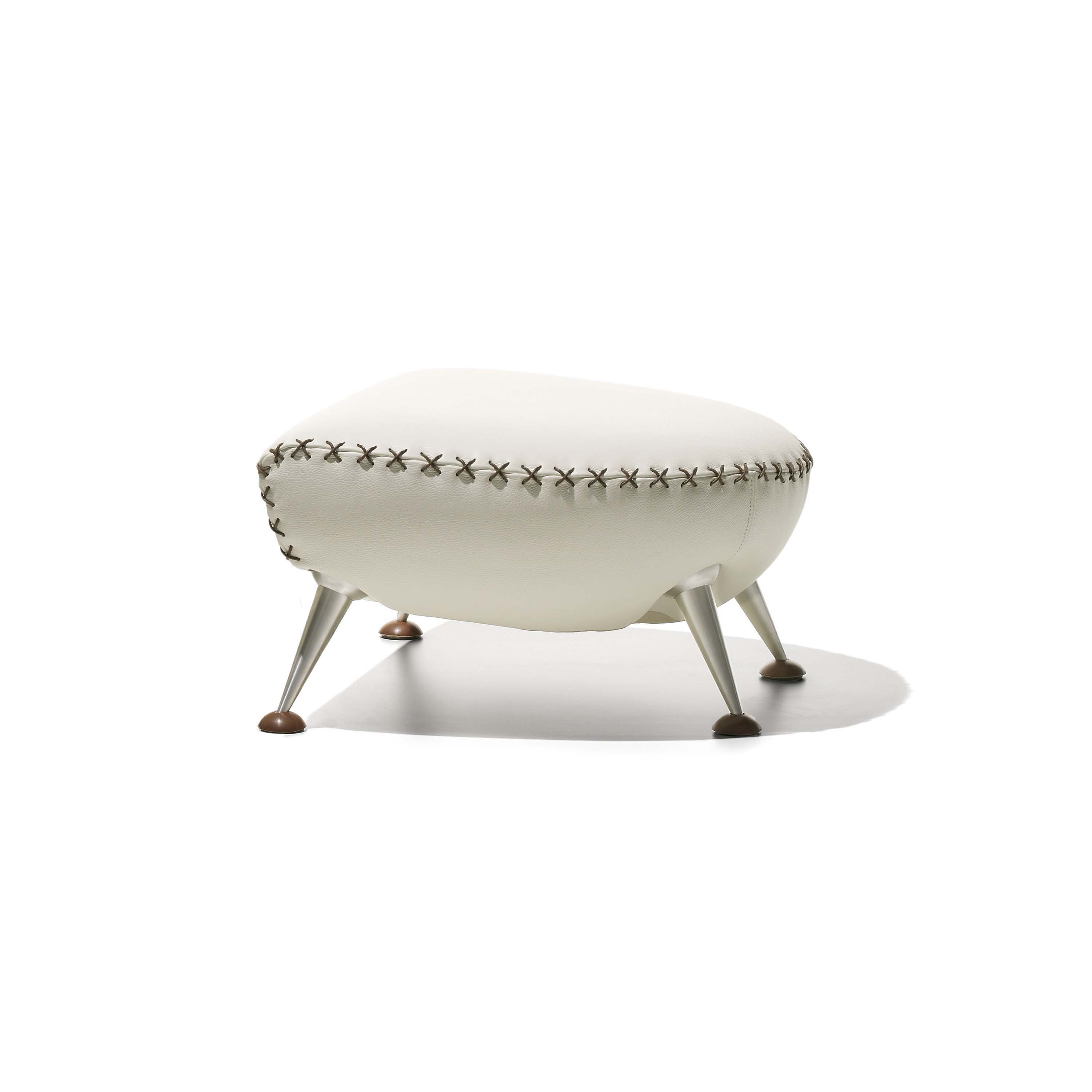 Display product DS-102 Shell from manufacturer de Sede