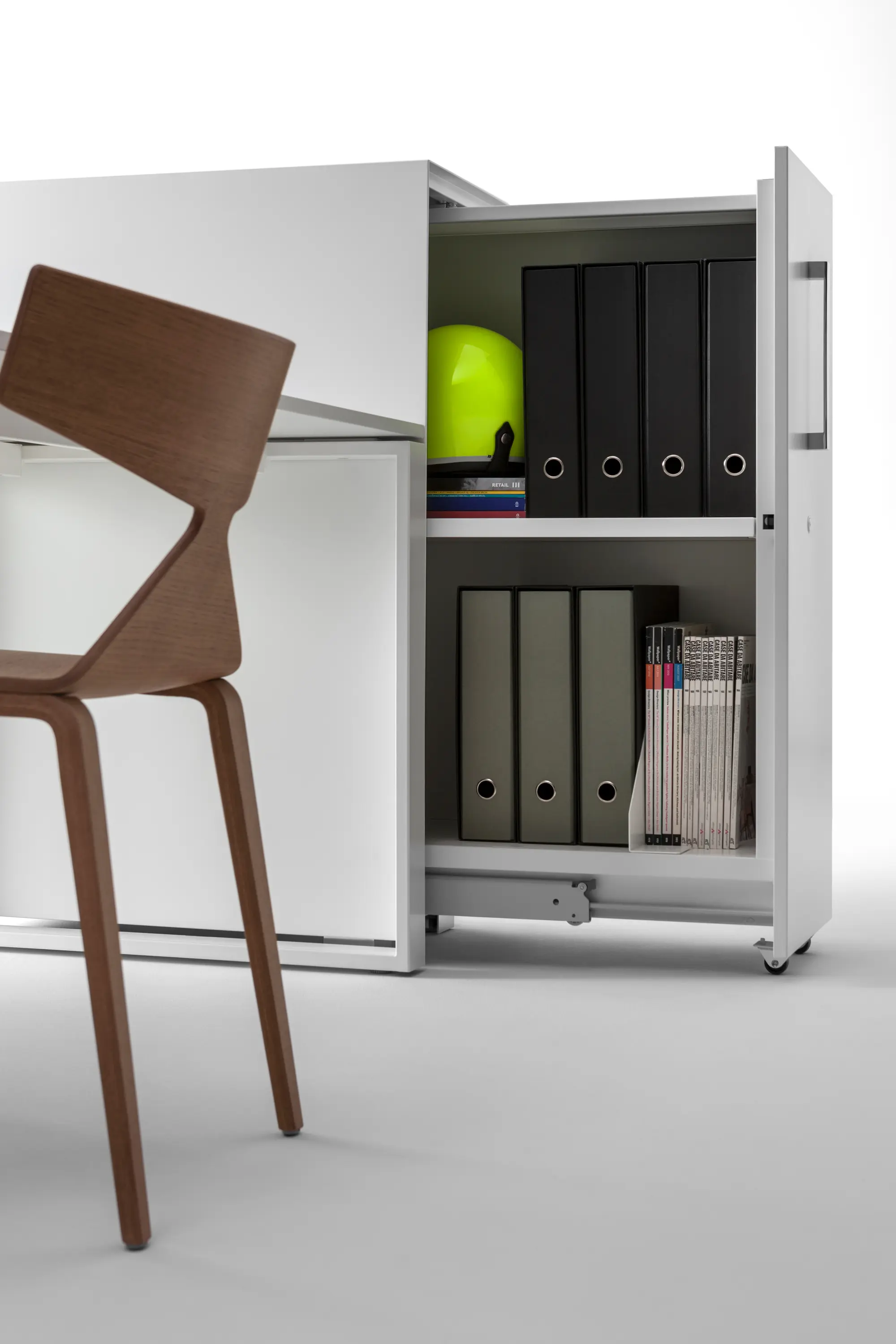Dieffebi - Vertical File
