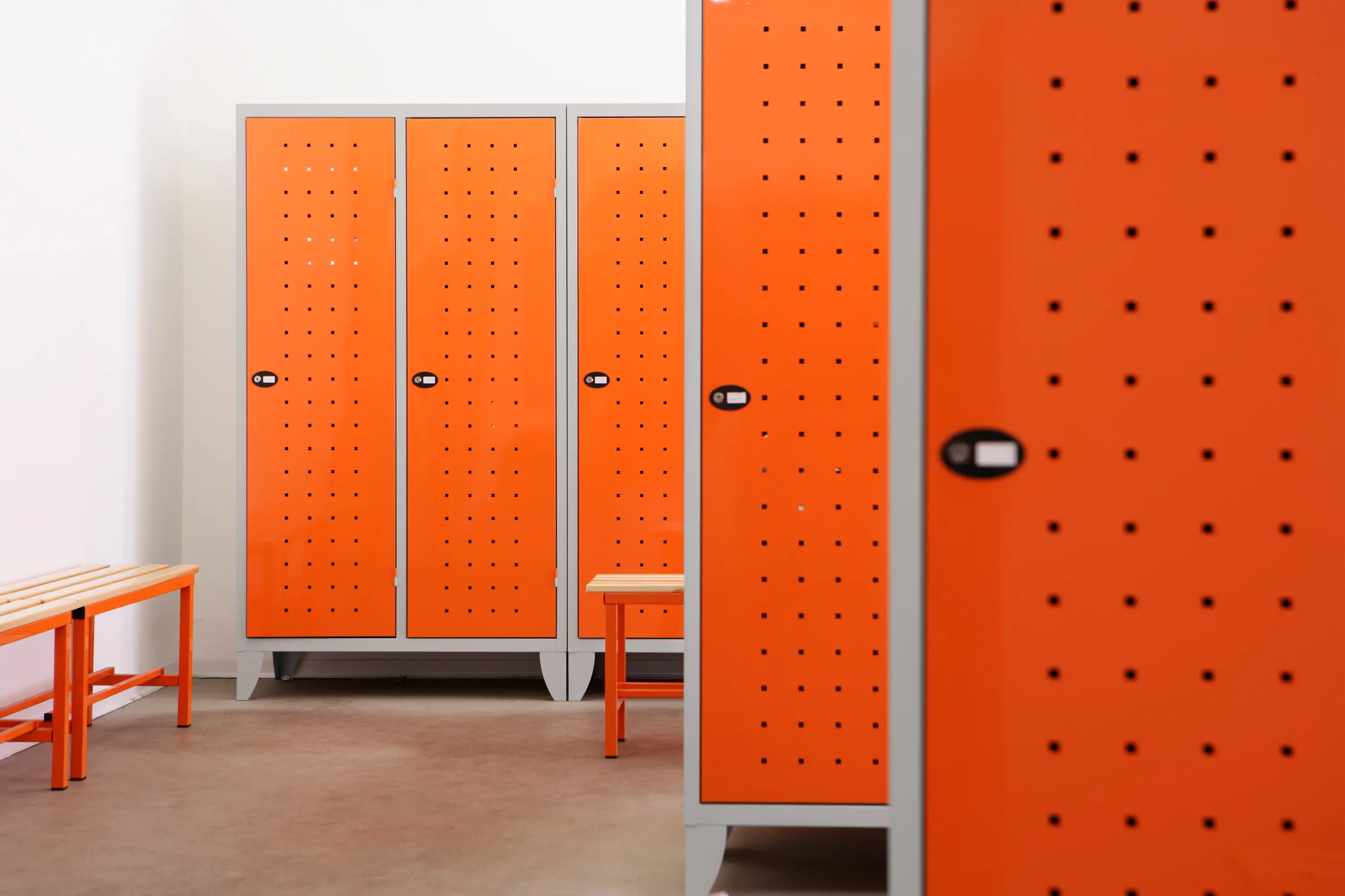 Dieffebi - Monoplus Design | 3 doors locker