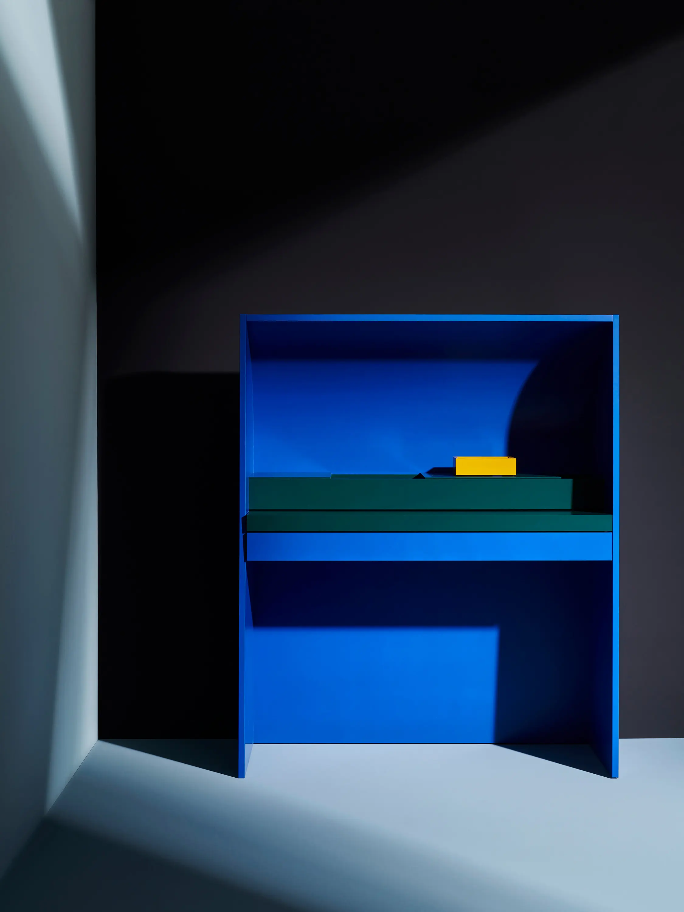 Schönbuch - AKIRA desk