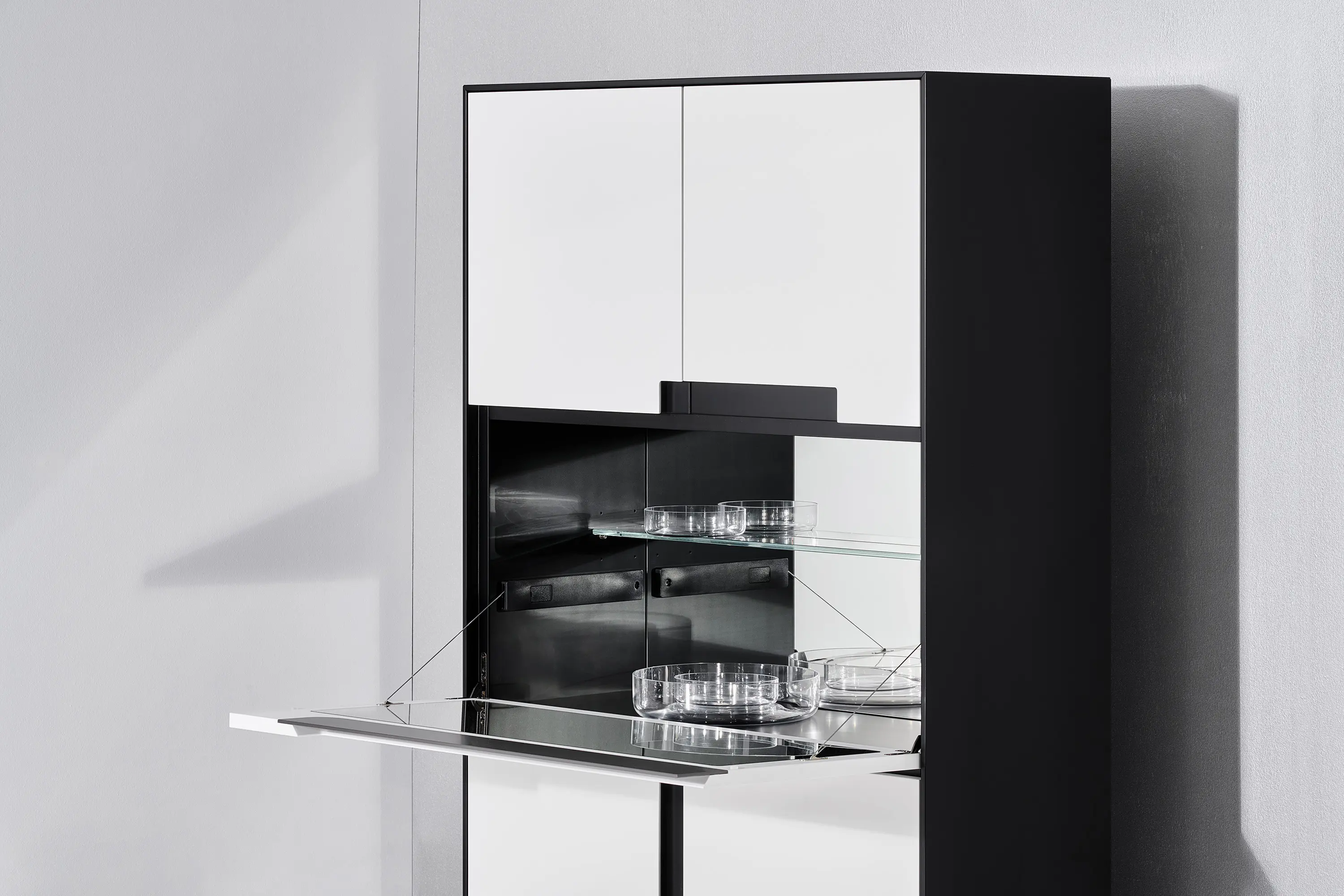 Schönbuch - CANVAS Drinks cabinet