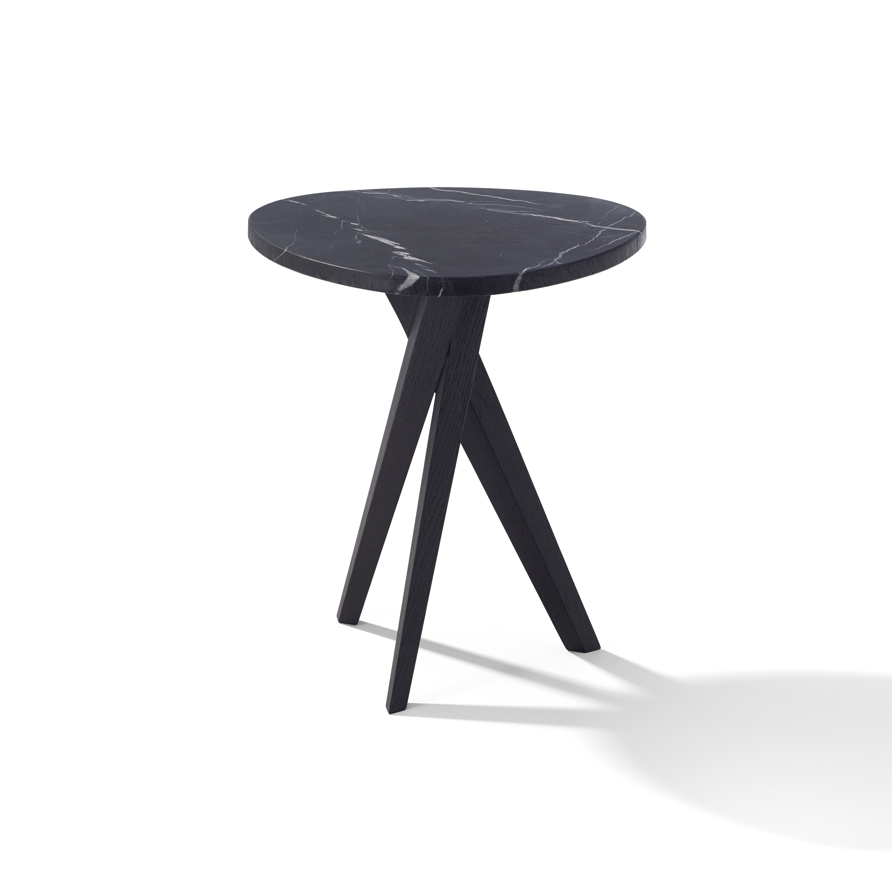 Afficher le produit Trilope Side Table | 1320 du fabricant DRAENERT