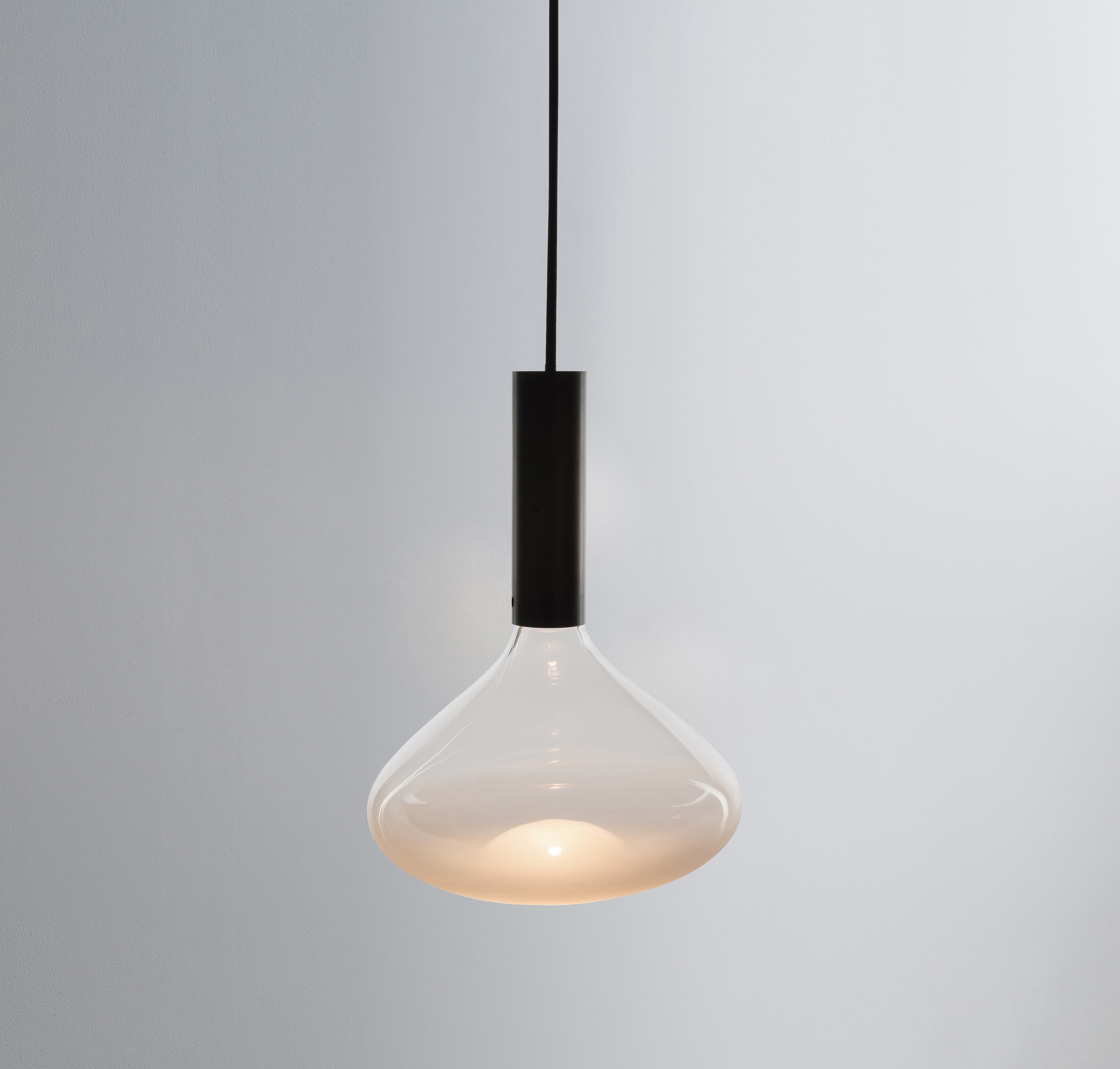Display product Dune from manufacturer Isabel Hamm Licht