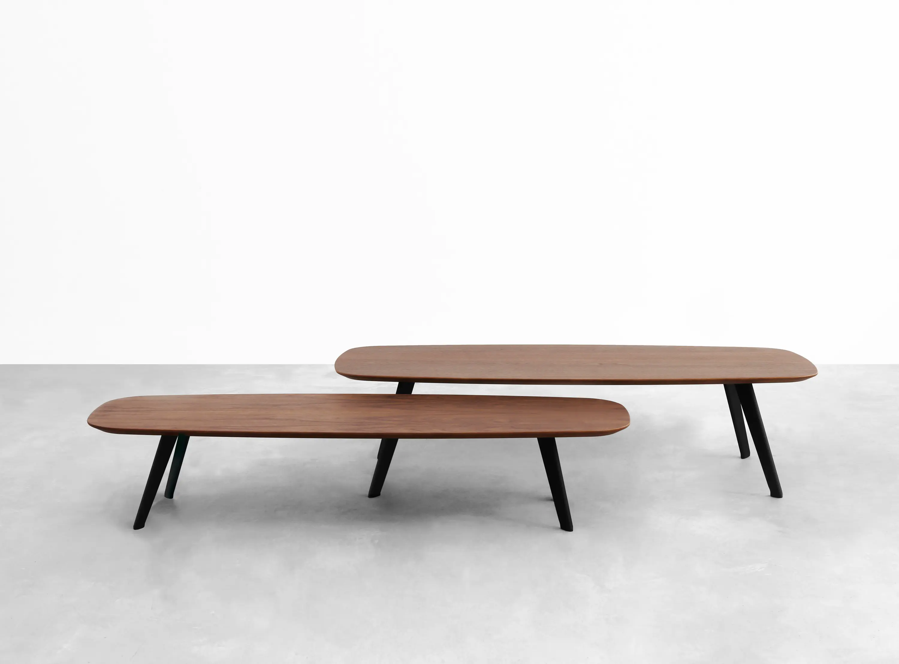STUA - Solapa table