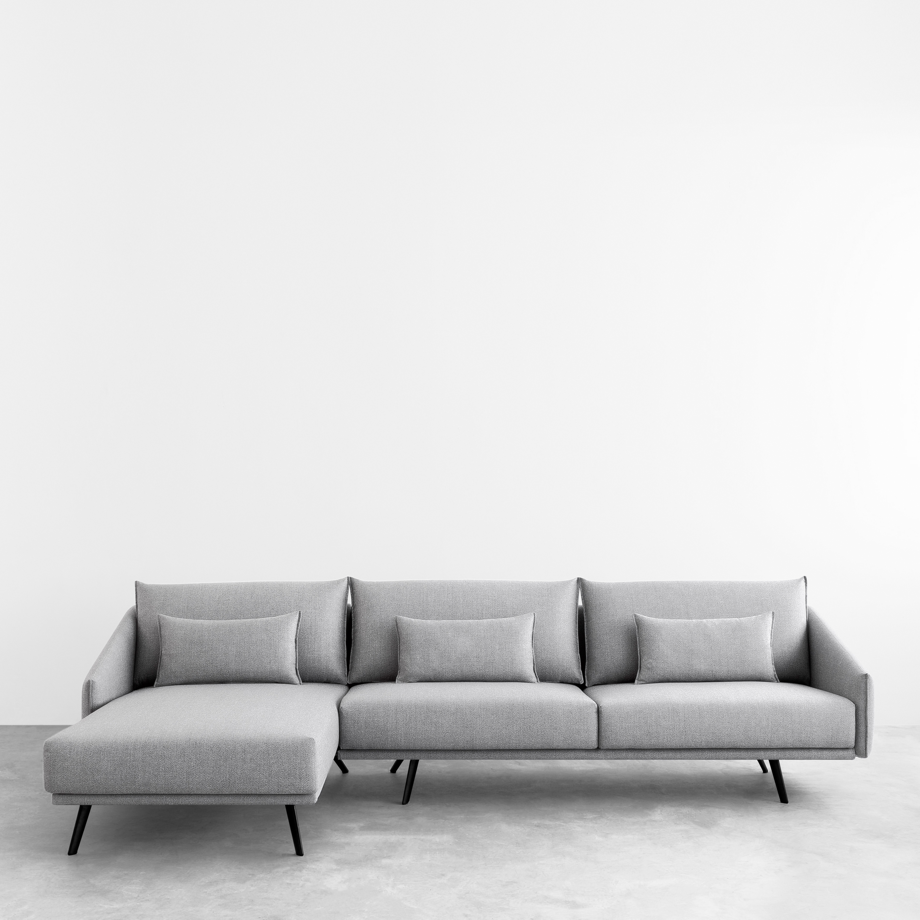 Display product Costura sofa from manufacturer STUA