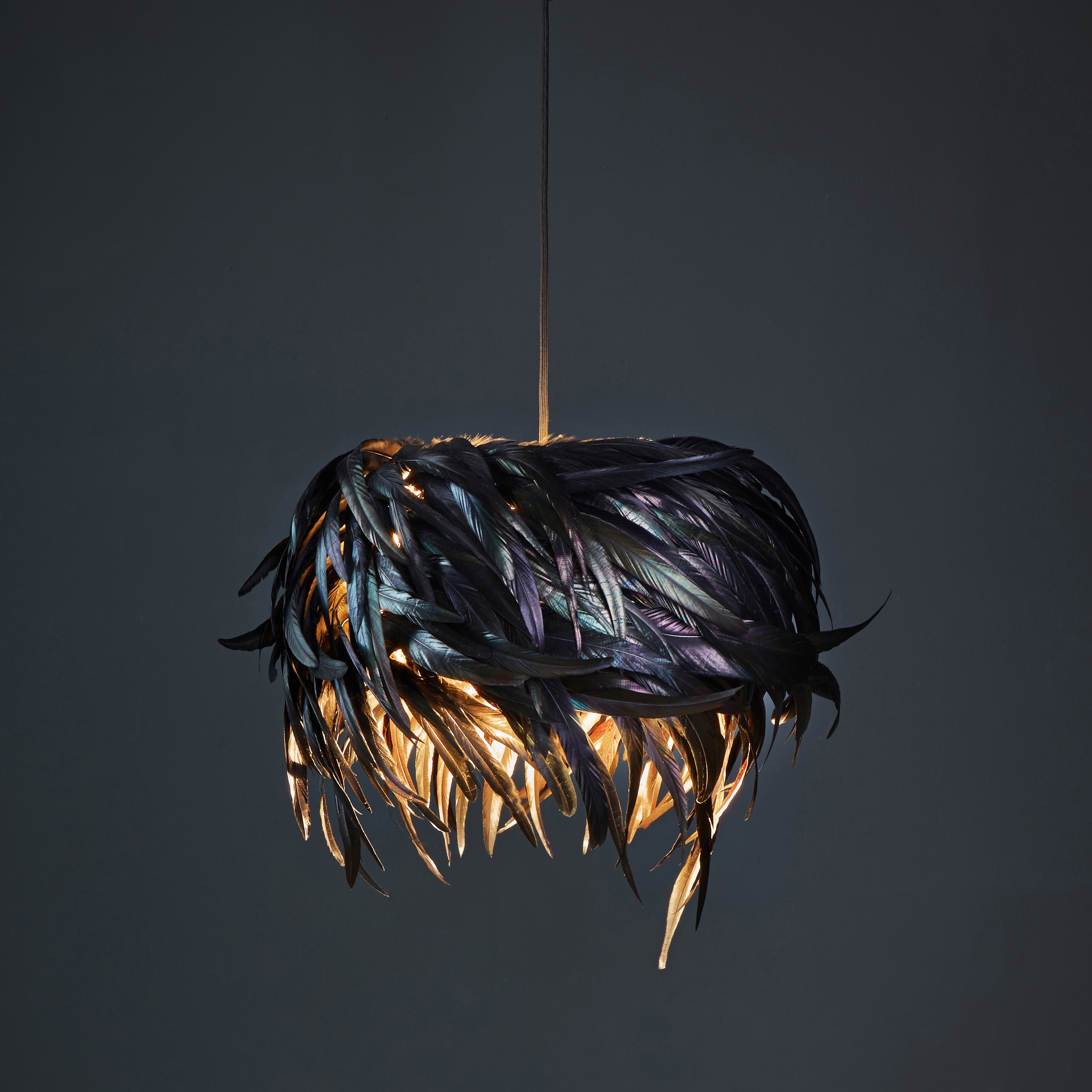 Mostrar el producto luna oscura del fabricante pluma cubic